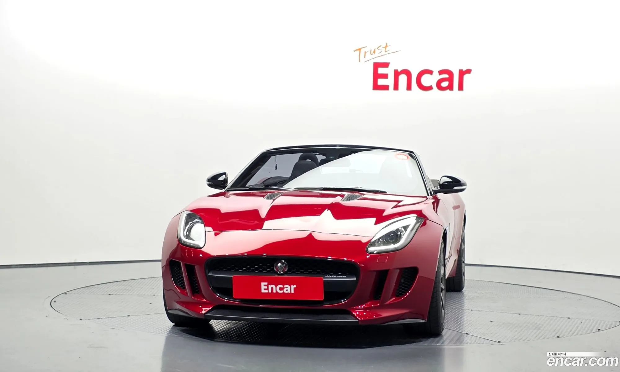 Jaguar F-Type 2017 SAJAA64T3H8K42546 — 2