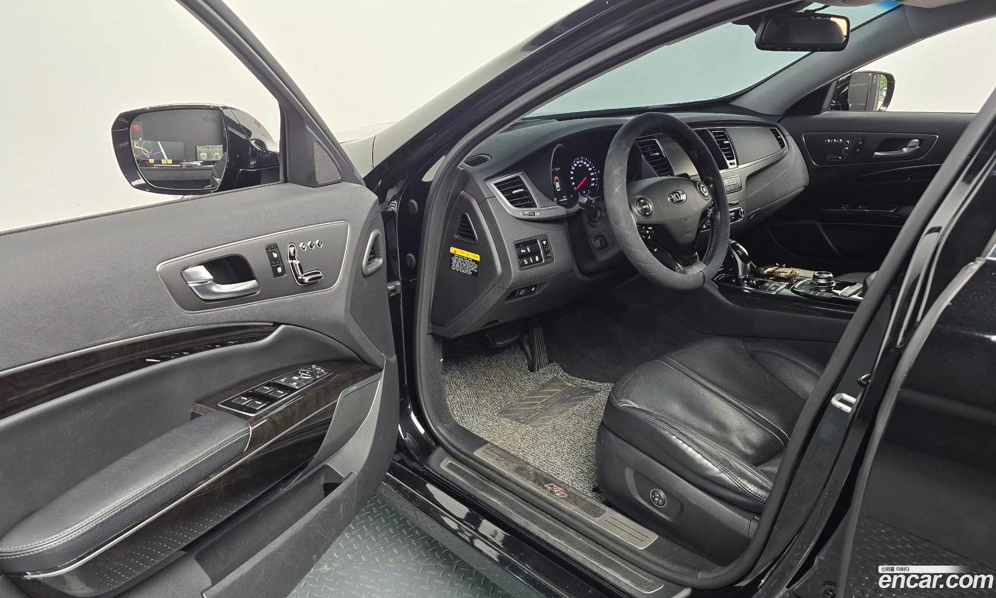 Kia K9 2014 — 10