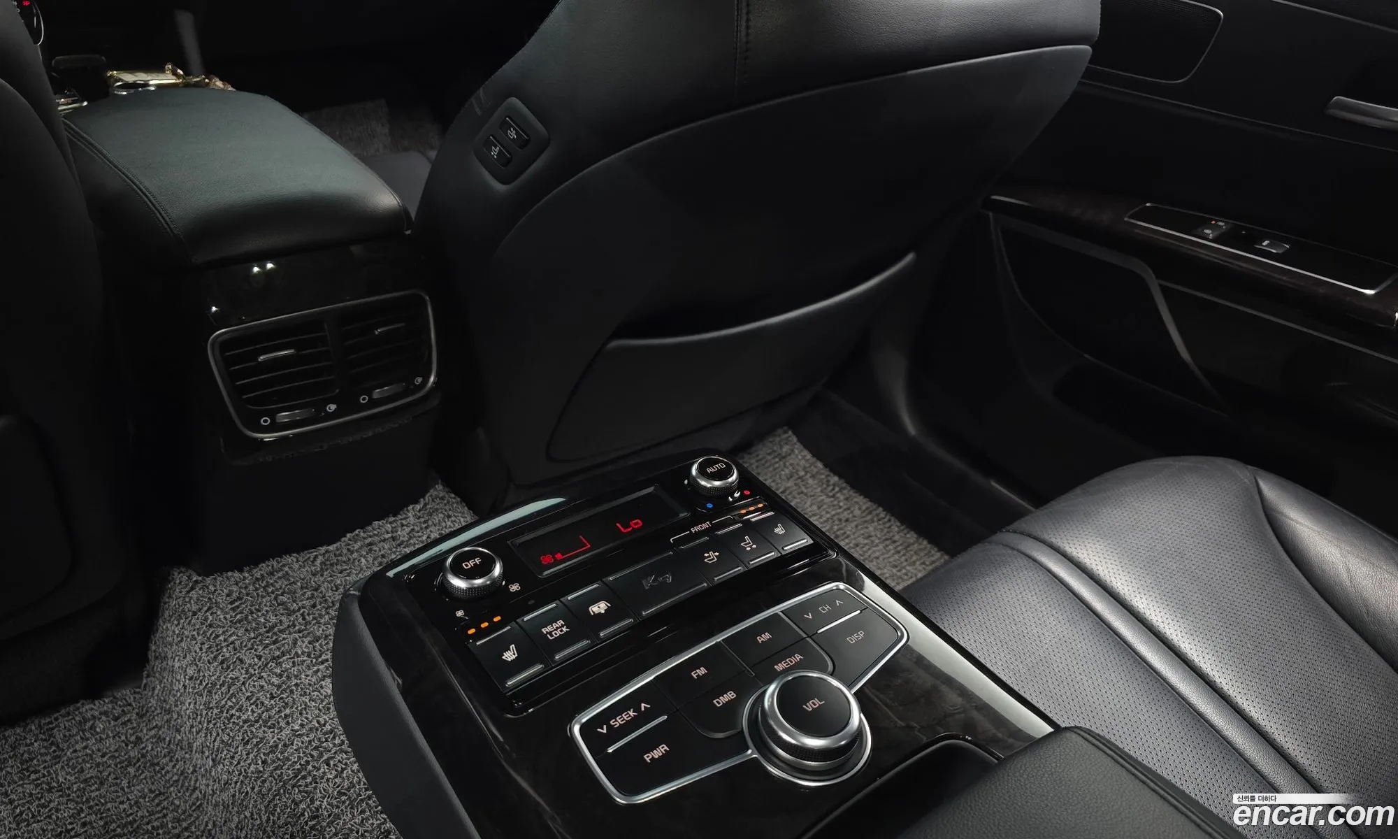Kia K9 2014 — 7