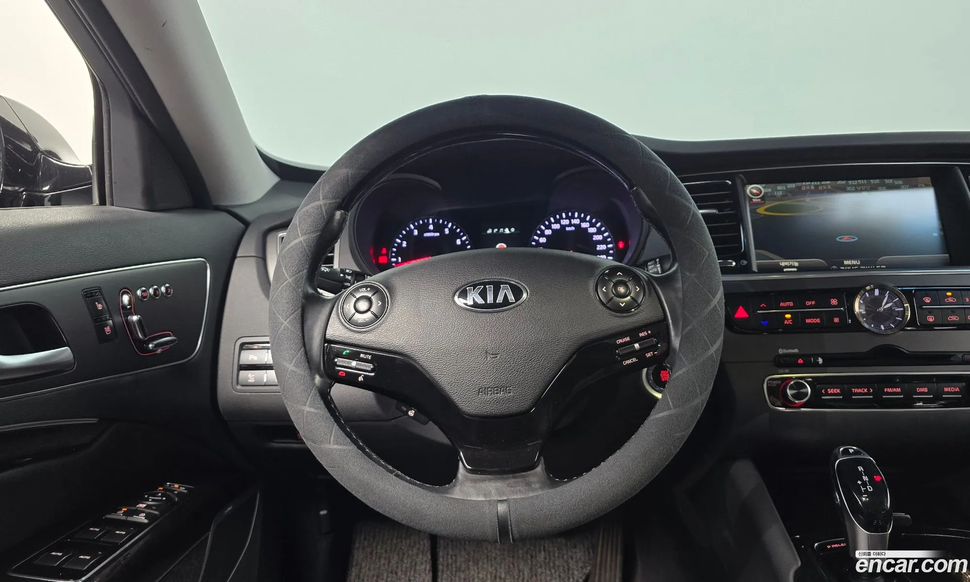 Kia K9 2014 — 19