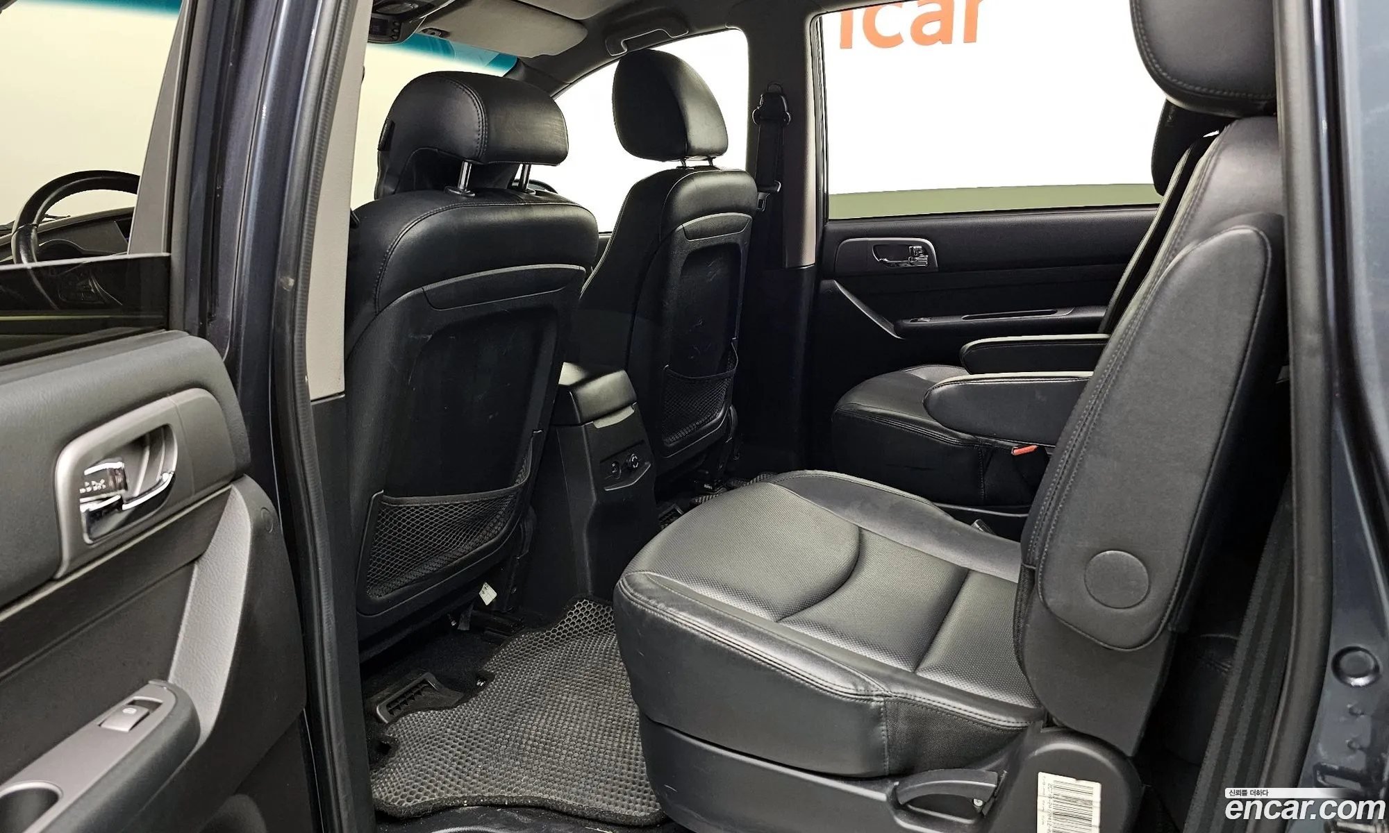 KG Mobility (SsangYong) Korando Turismo 2017 — 9