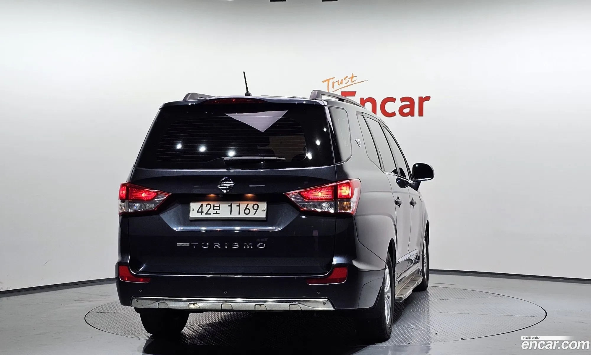 KG Mobility (SsangYong) Korando Turismo 2017 — 15