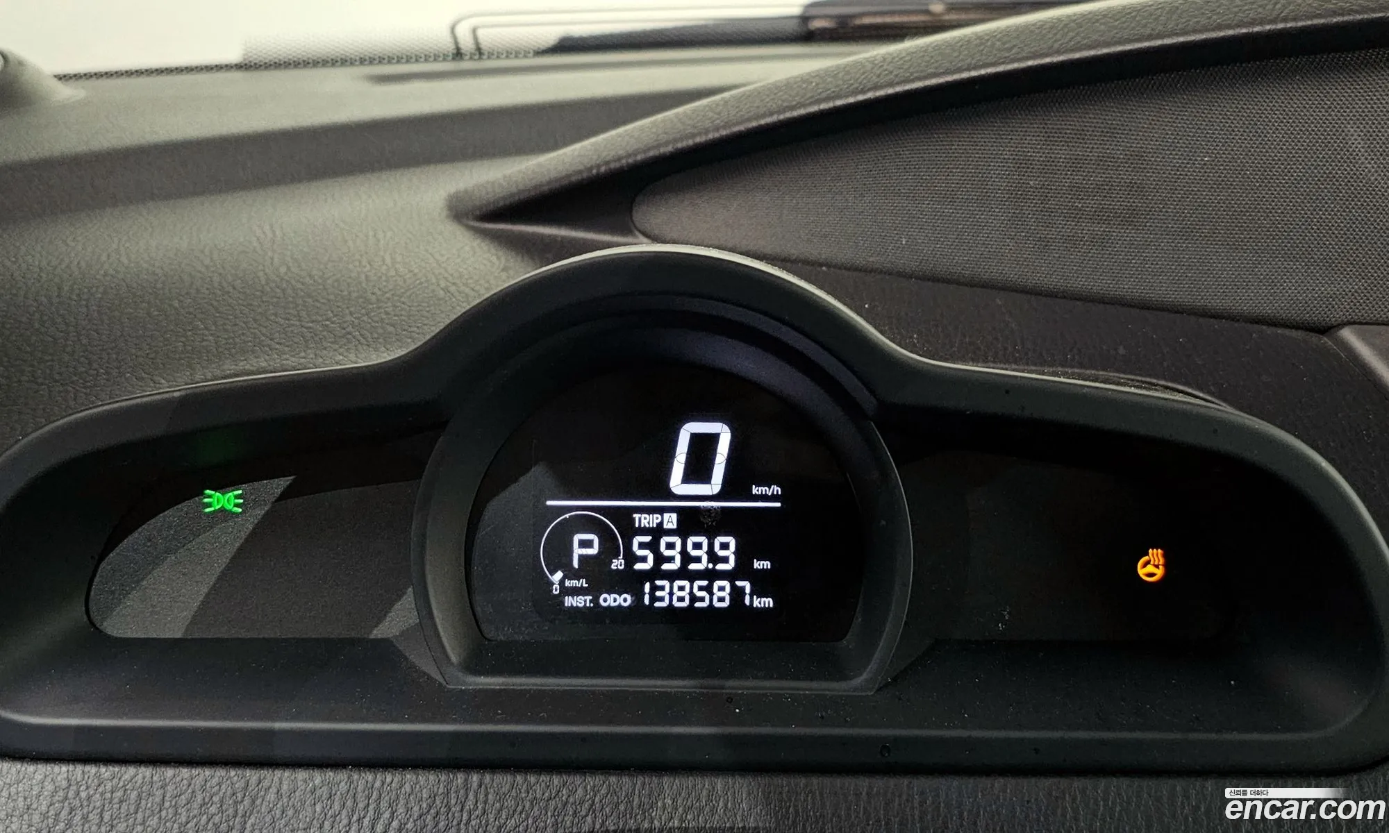 KG Mobility (SsangYong) Korando Turismo 2017 — 18