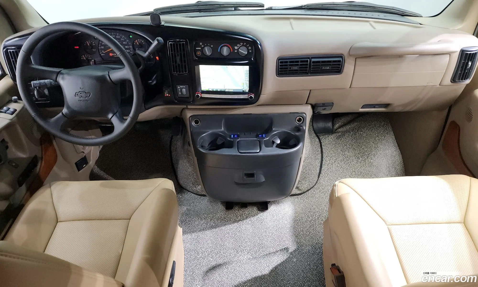 Chevrolet Express Van 2000 1GBFG15R6Y1218067 — 11