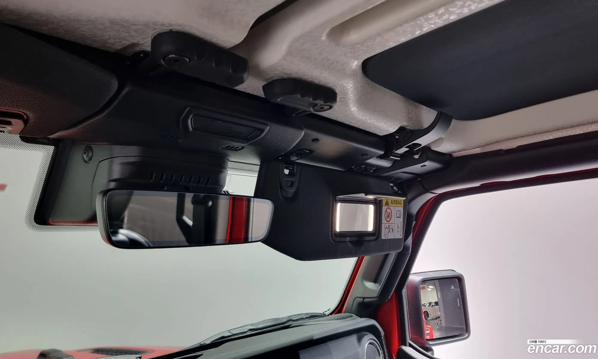Jeep Wrangler 2019 1C4HJXEN2KW625772 — 14