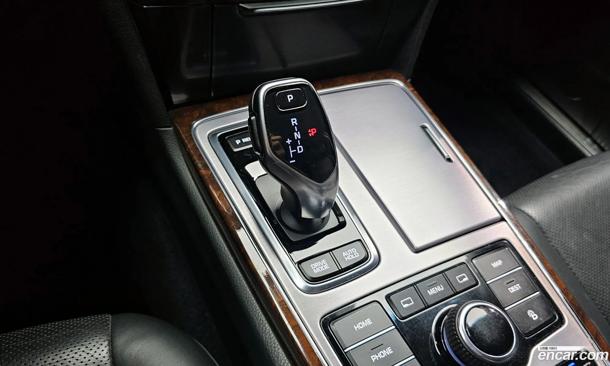 Hyundai Equus 2013 — 7
