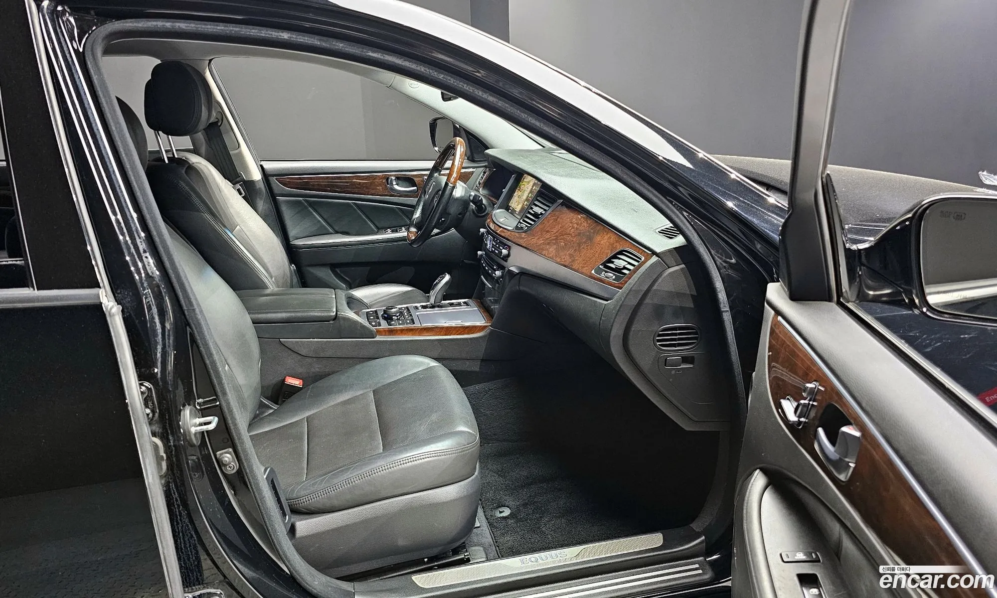 Hyundai Equus 2013 — 5