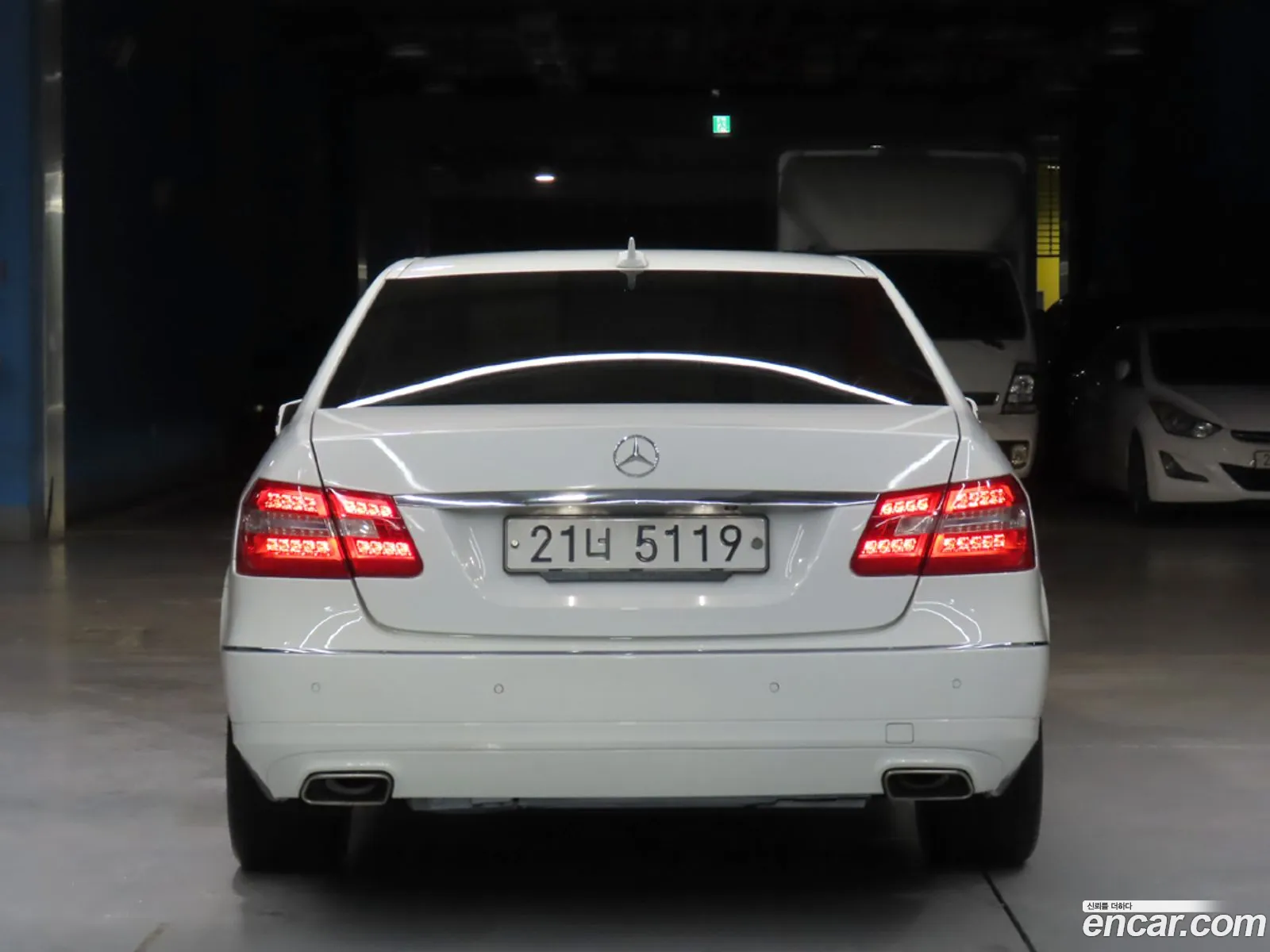 Mercedes-Benz E-Class W212 2013 — 14
