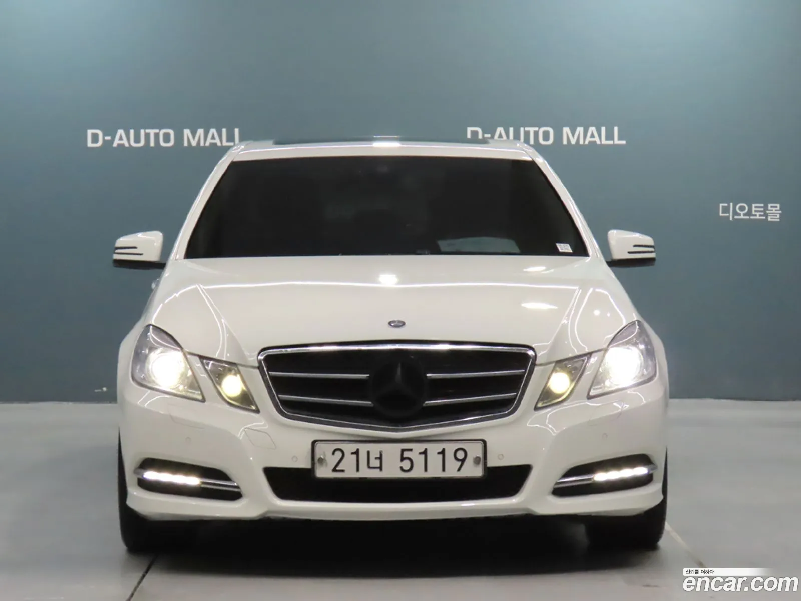 Mercedes-Benz E-Class W212 2013 — 8