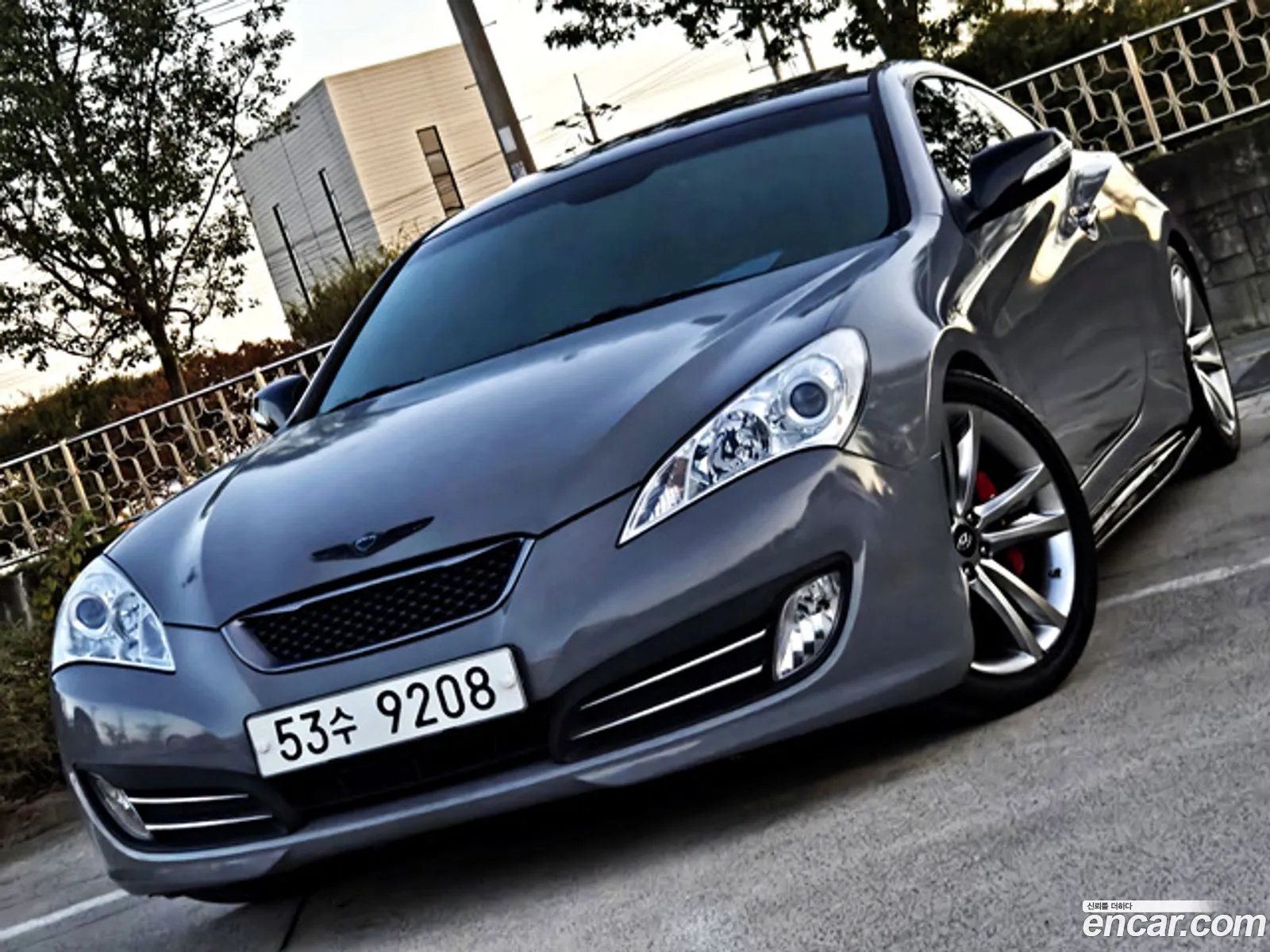 Hyundai Genesis Coupe 2010 — 10