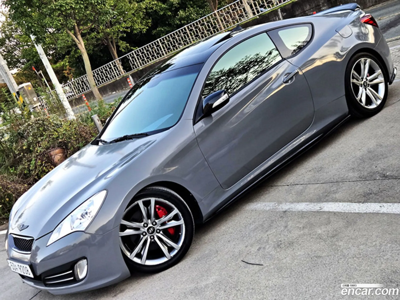 Hyundai Genesis Coupe 2010 — 13