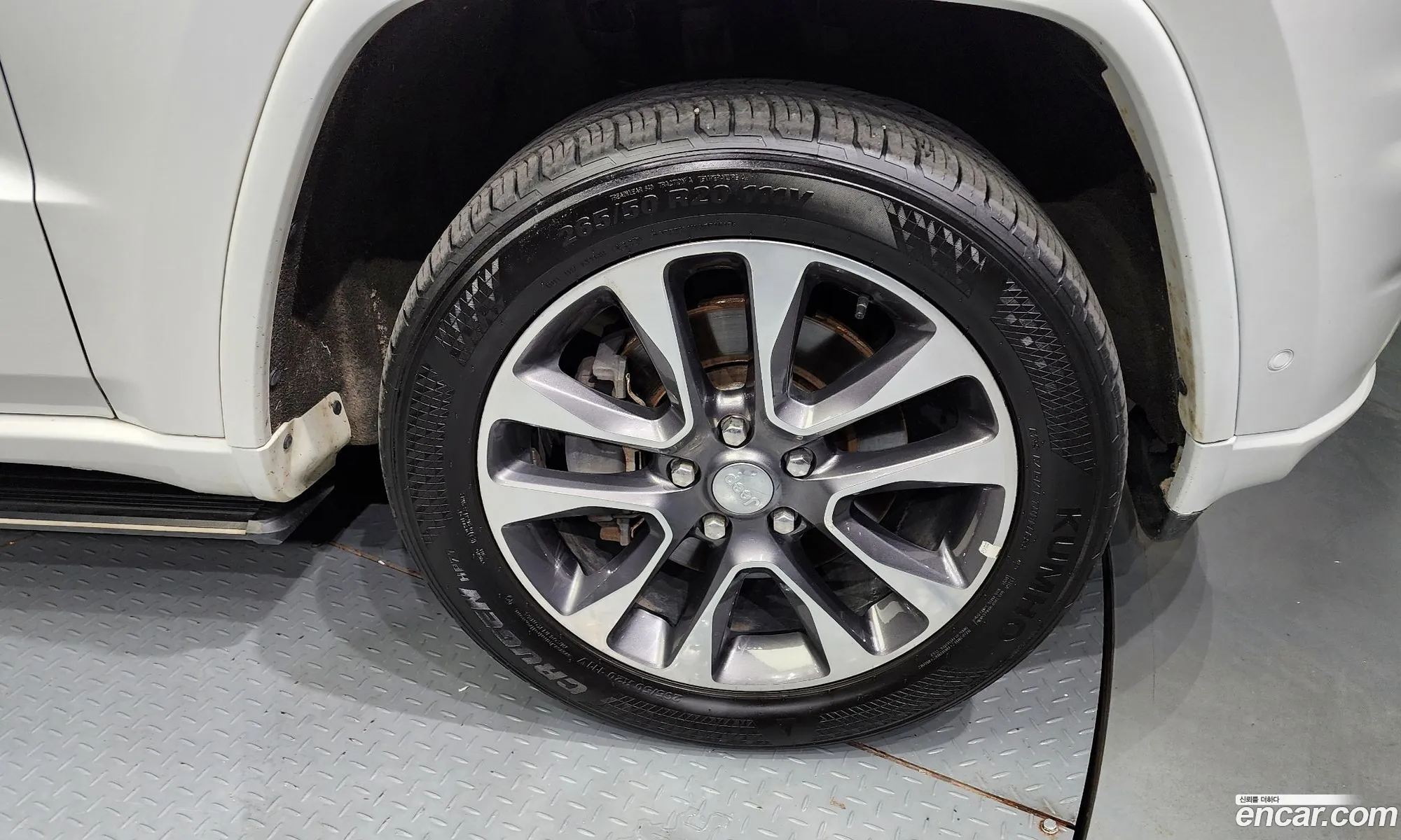 Jeep Grand Cherokee 2018 1C4RJFCM0JC164077 — 2