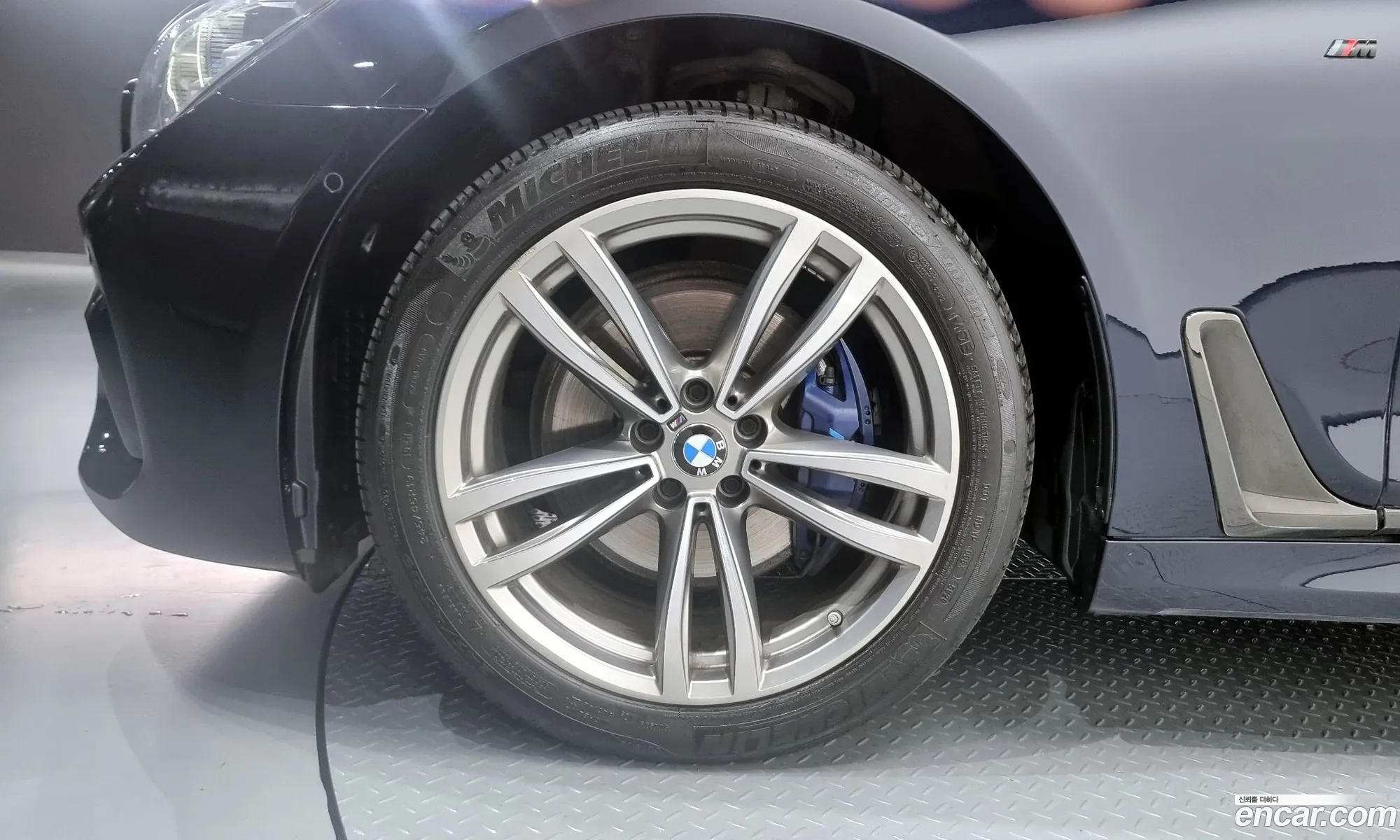 BMW 7 Series 2016 WBA7C6107GG582989 — 10