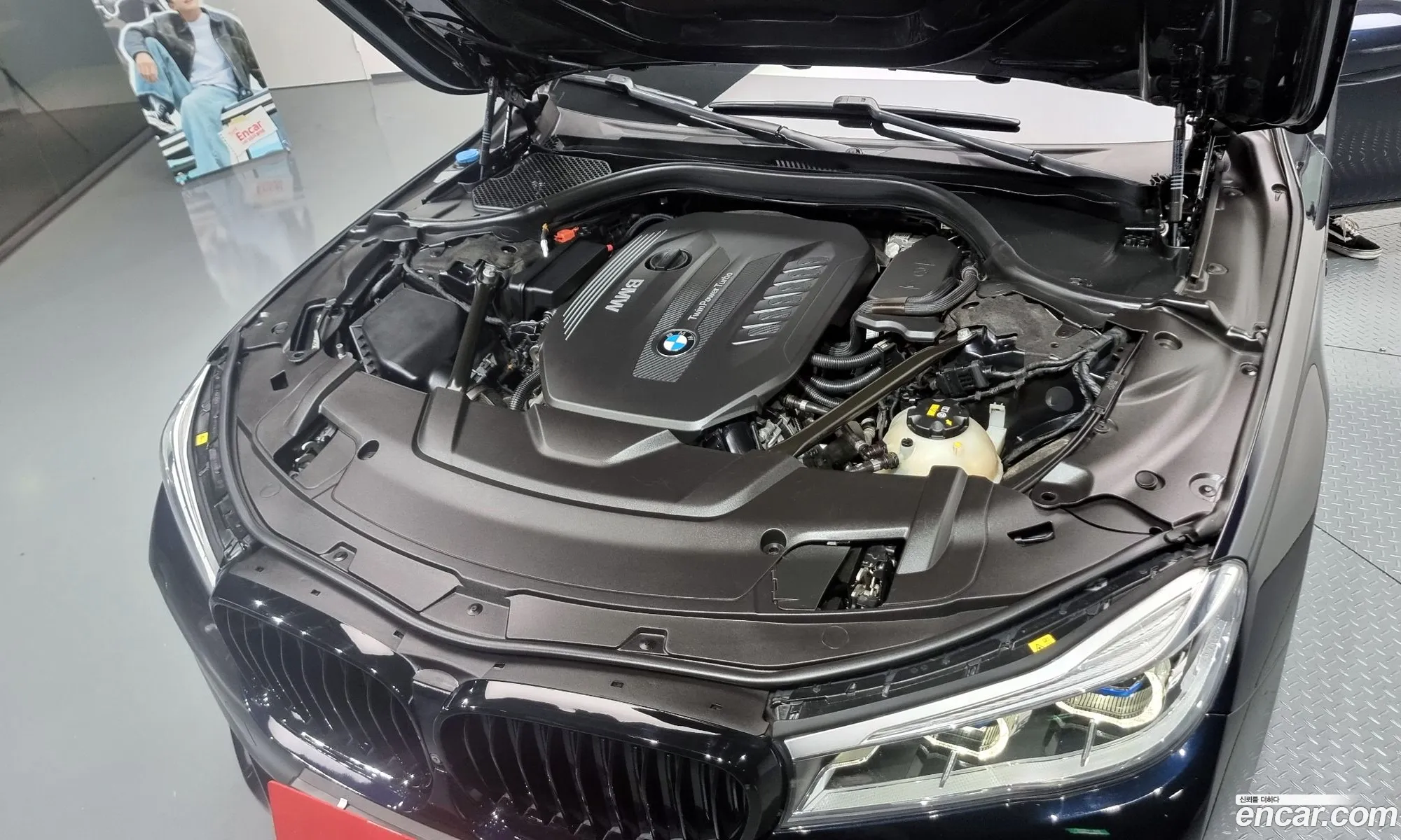 BMW 7 Series 2016 WBA7C6107GG582989 — 13