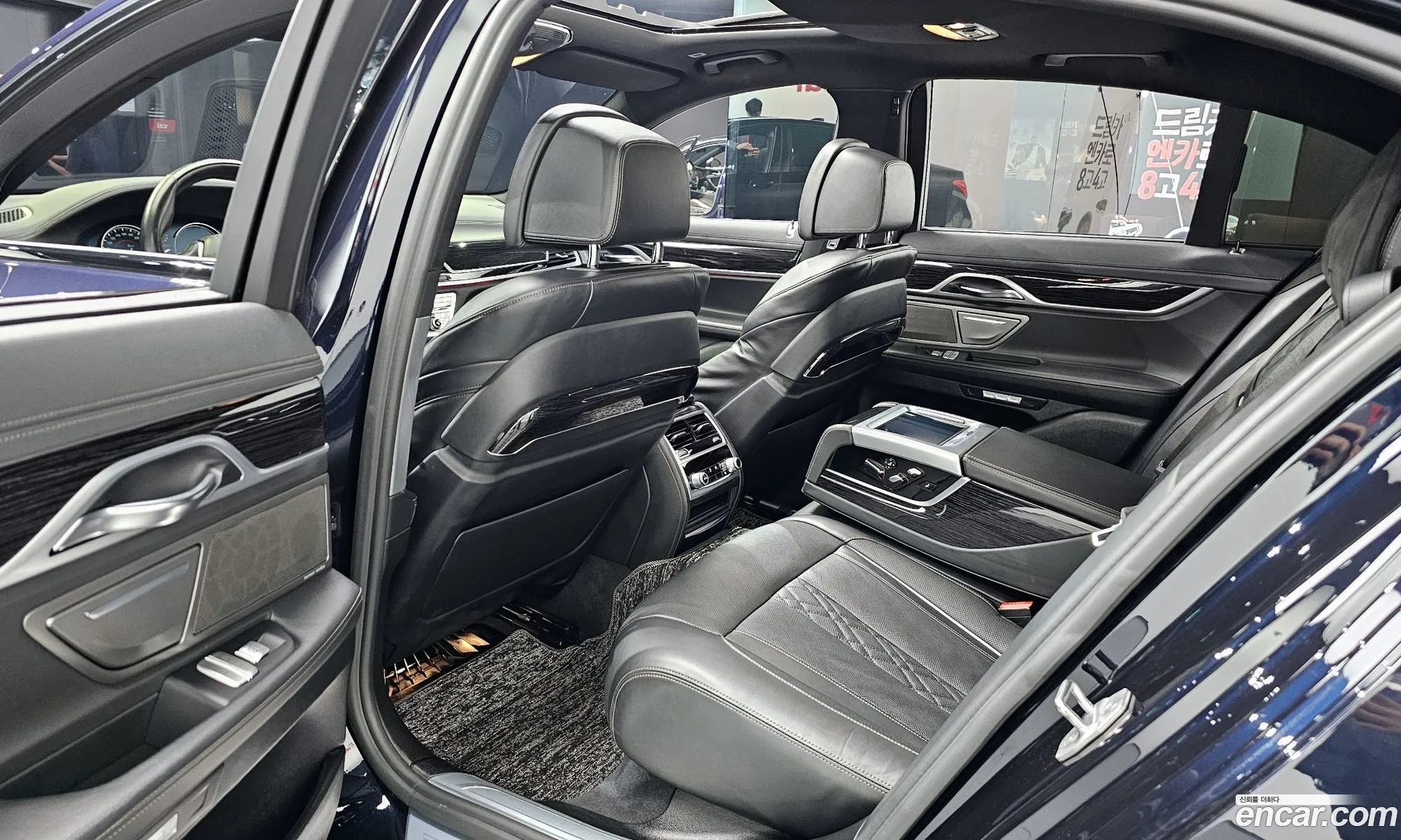 BMW 7 Series 2016 WBA7C6107GG582989 — 5