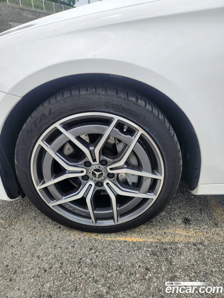 Mercedes-Benz E-Class W213 2023 — 17