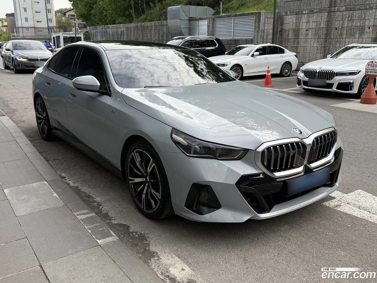 BMW 5 Series 2025 — 20