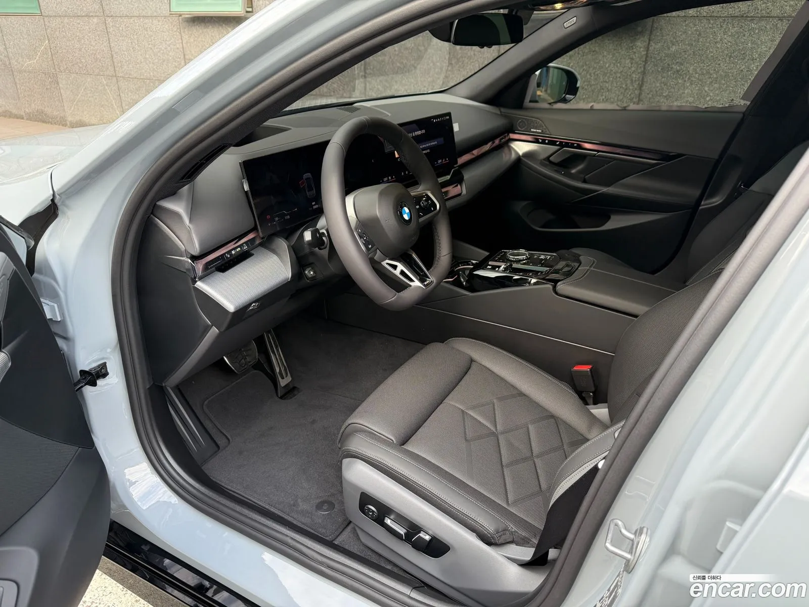 BMW 5 Series 2025 — 2