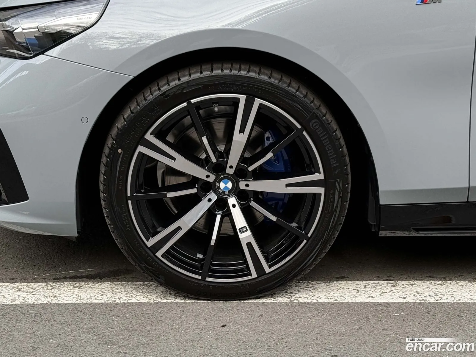 BMW 5 Series 2025 — 6