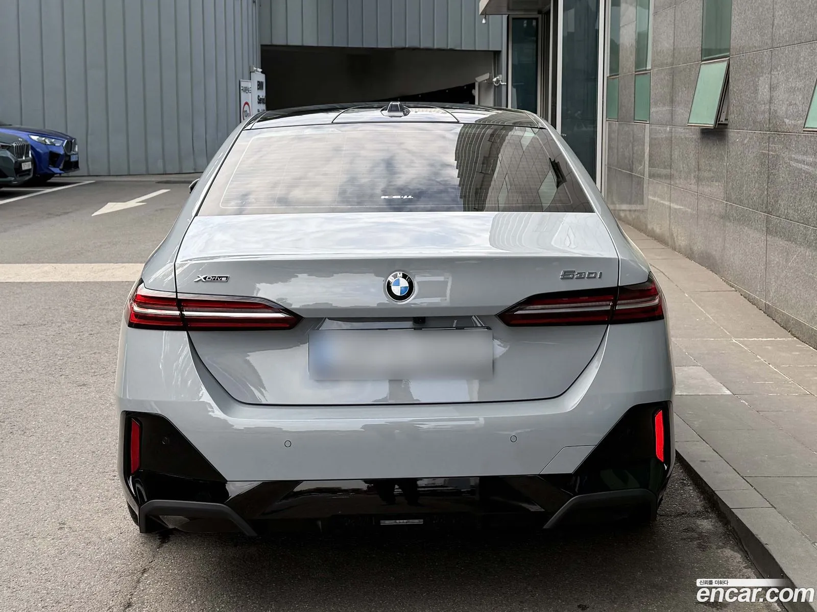 BMW 5 Series 2025 — 4
