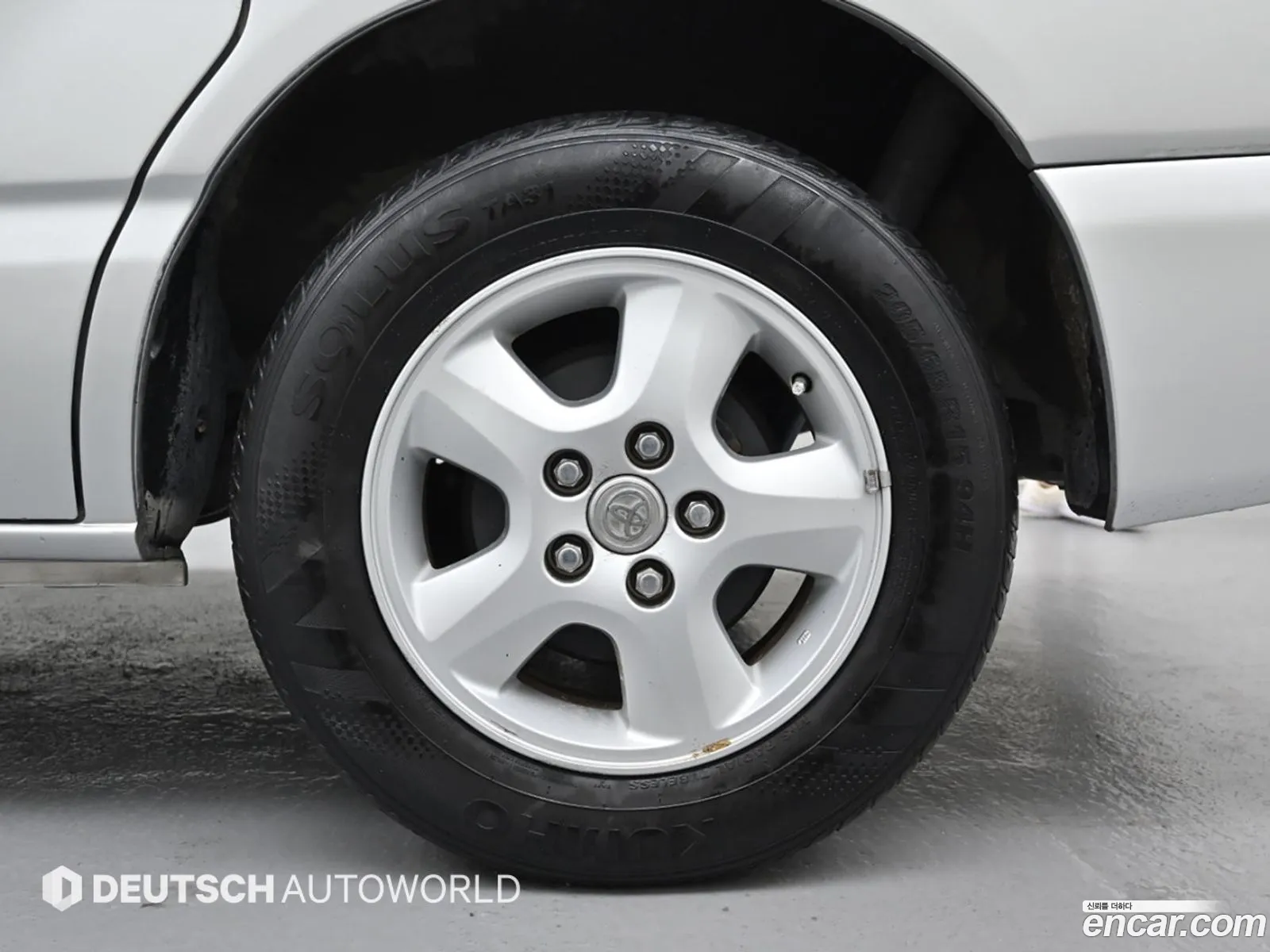 Toyota Noah 2005 — 6