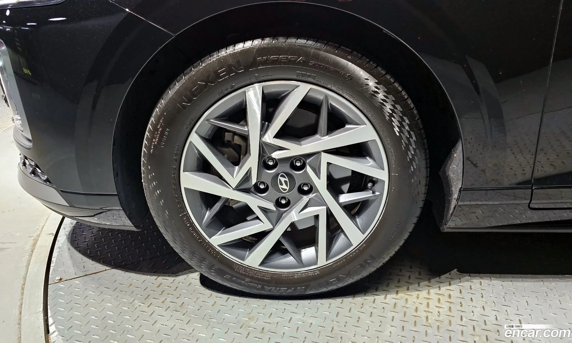 Hyundai Grandeur 2023 — 12