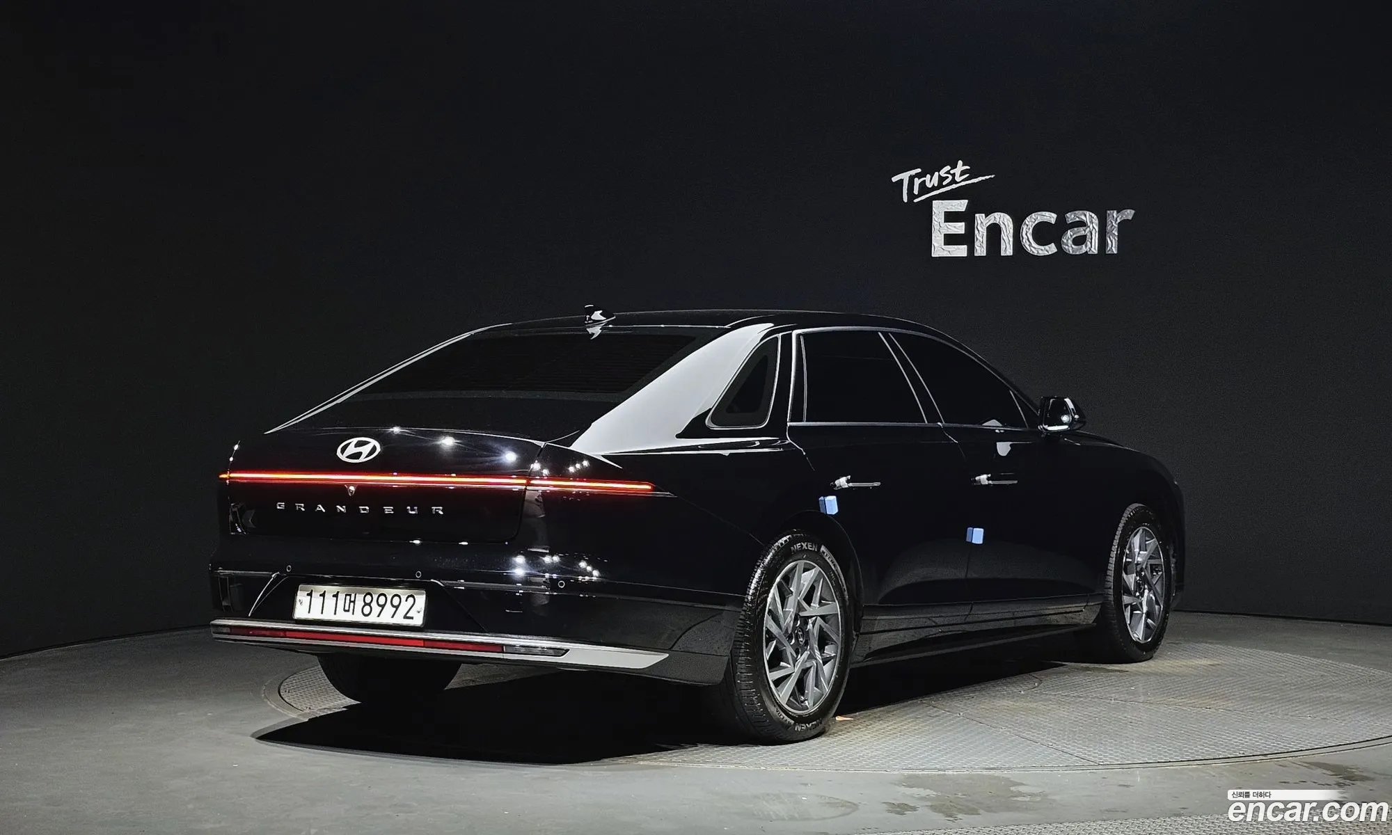 Hyundai Grandeur 2023 — 9