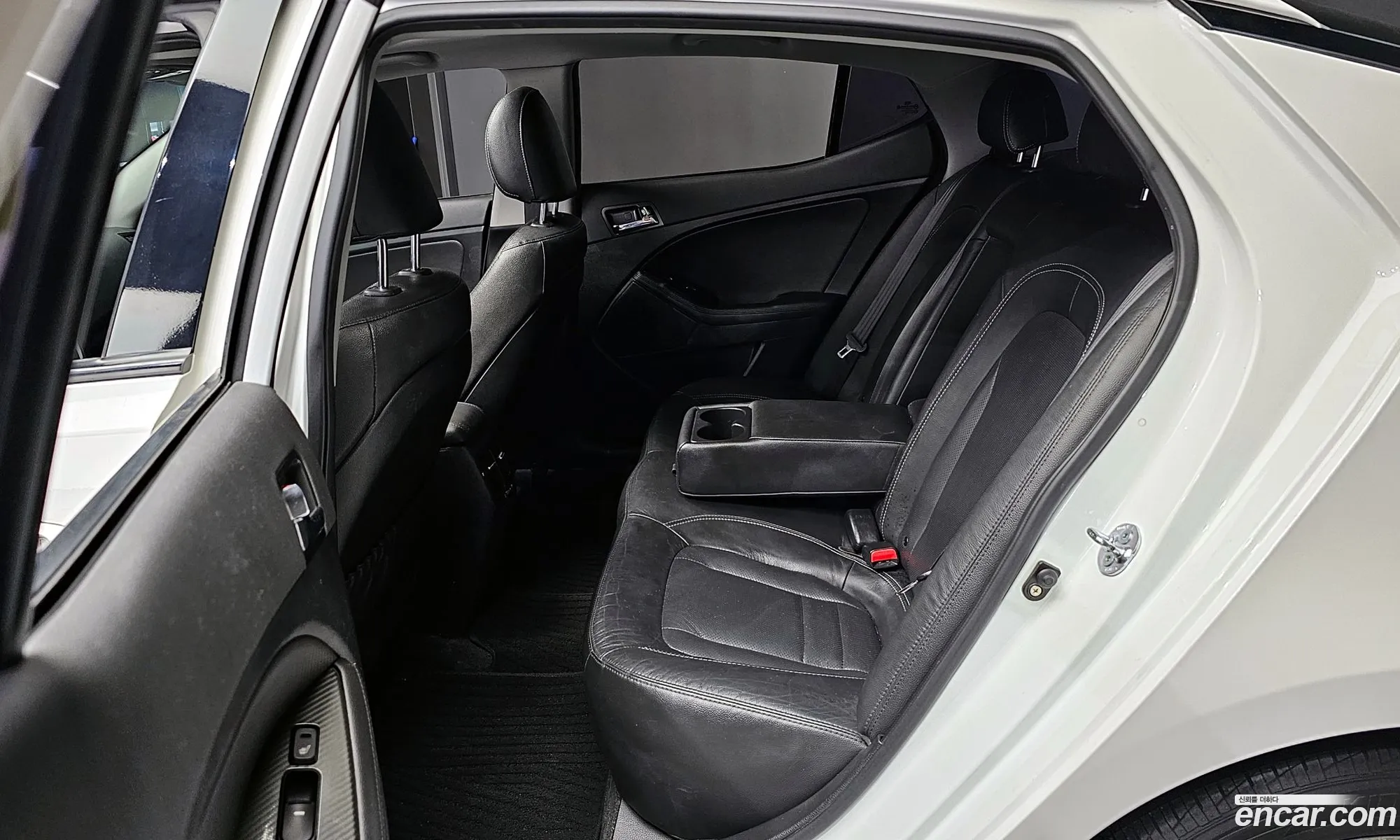 Kia K5 Hybrid 2012 — 7