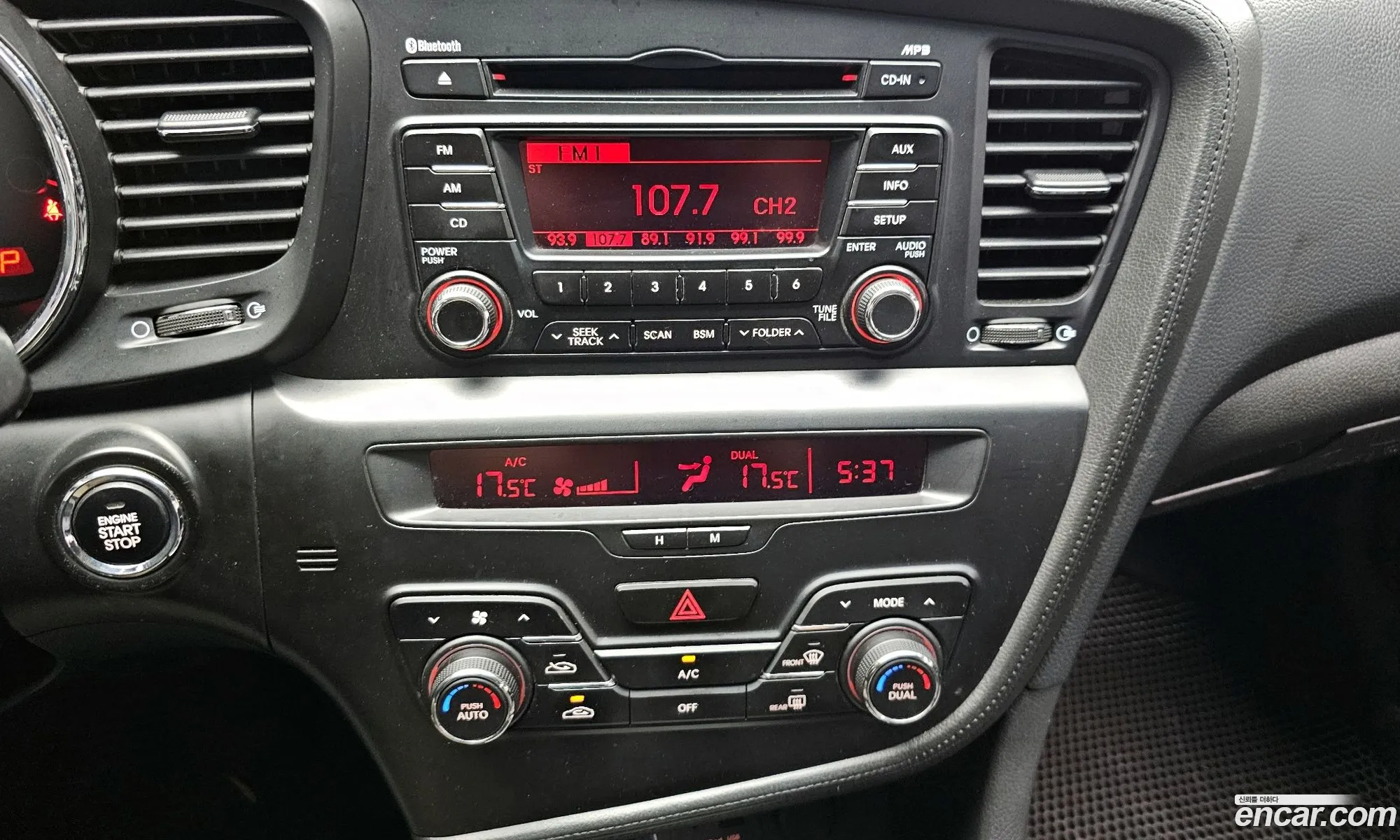 Kia K5 2010 — 10