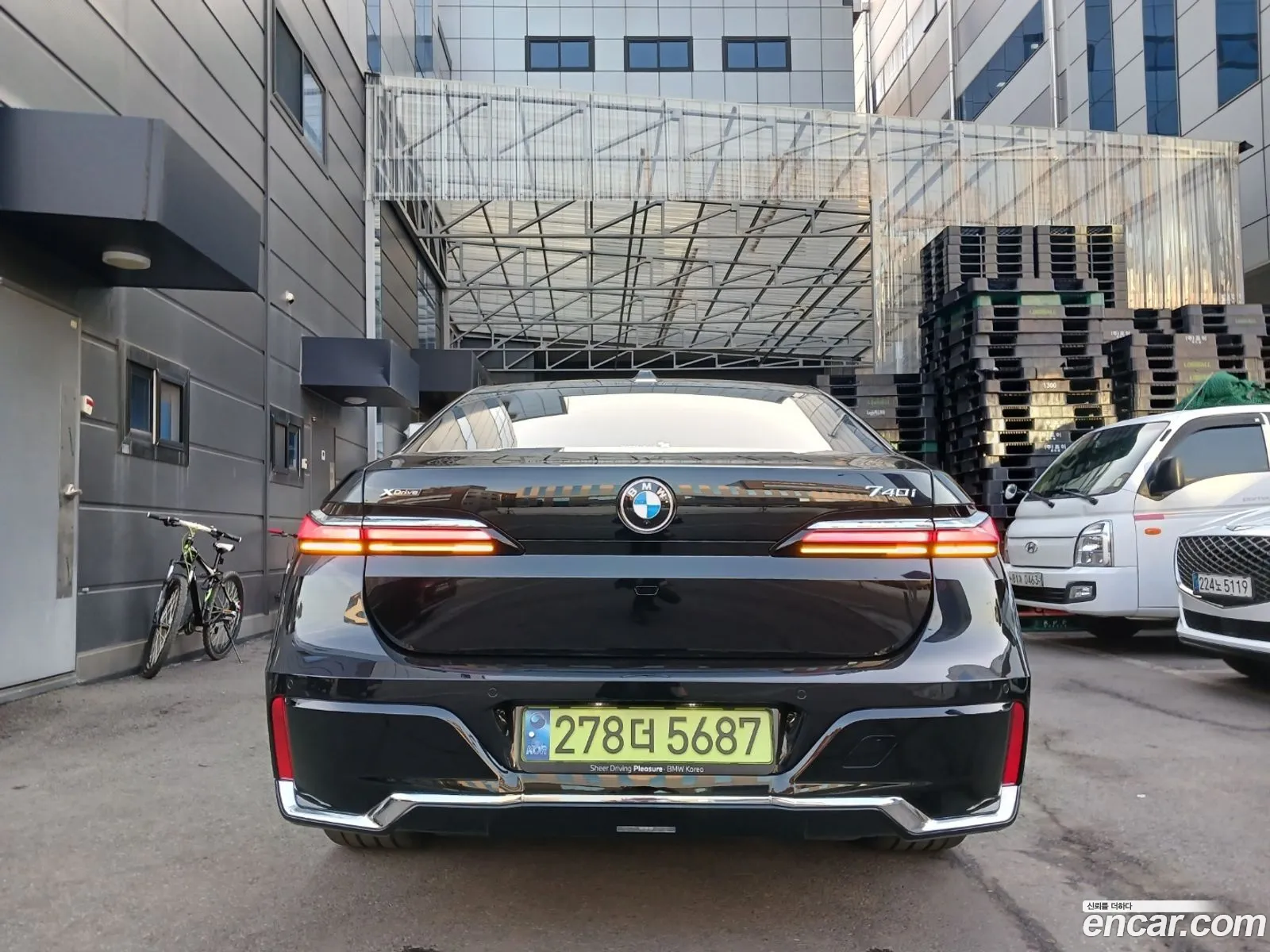 BMW 7 Series 2025 — 16
