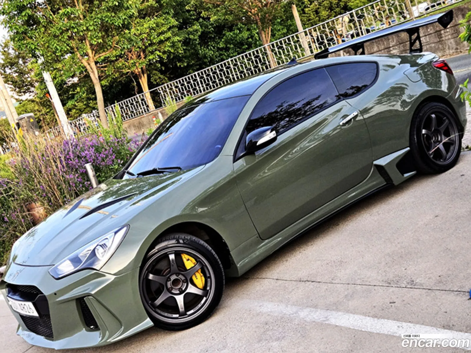 Hyundai Genesis Coupe 2012 — 3
