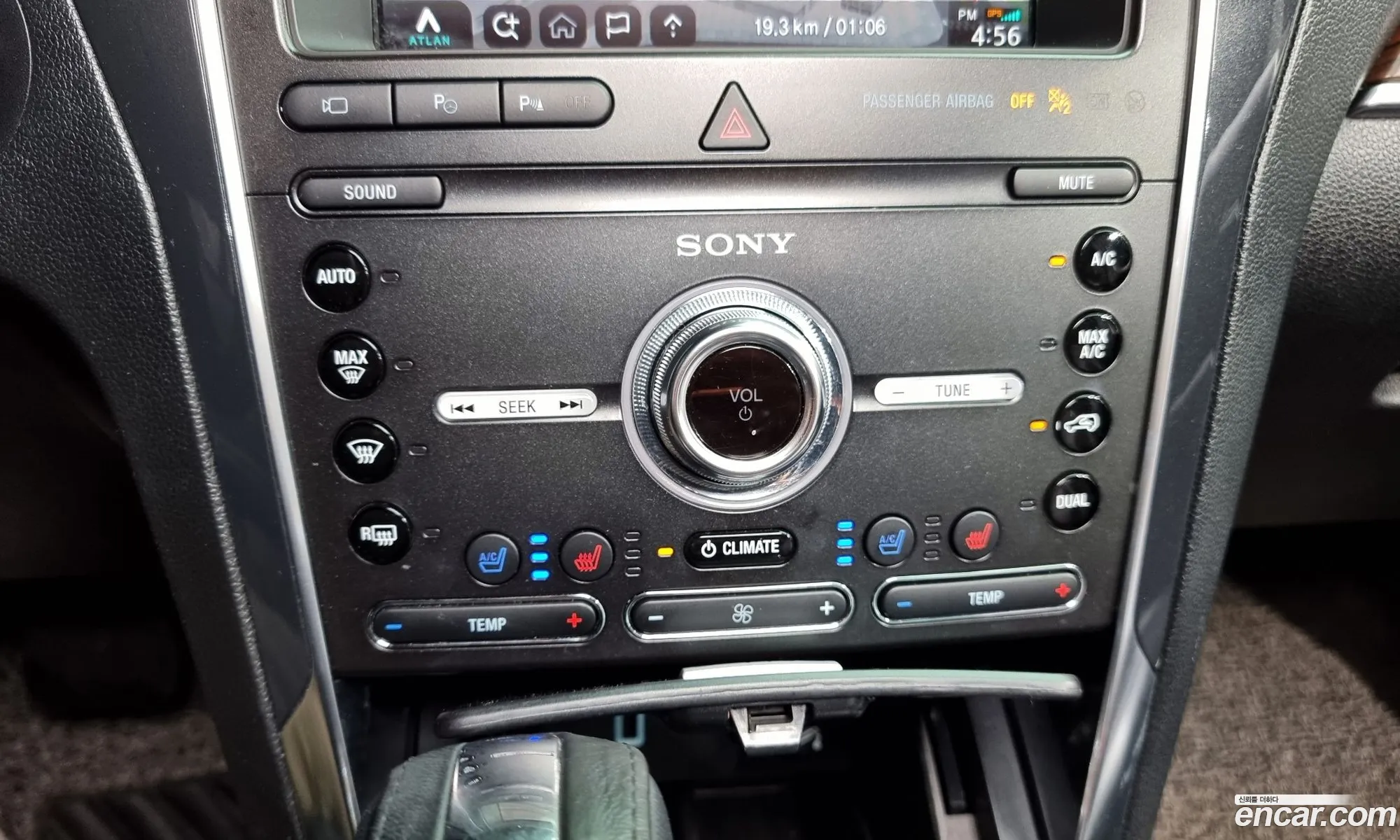 Ford Explorer 2019 — 18