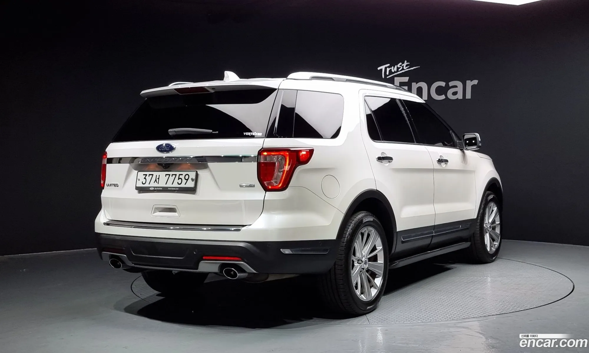 Ford Explorer 2019 — 2