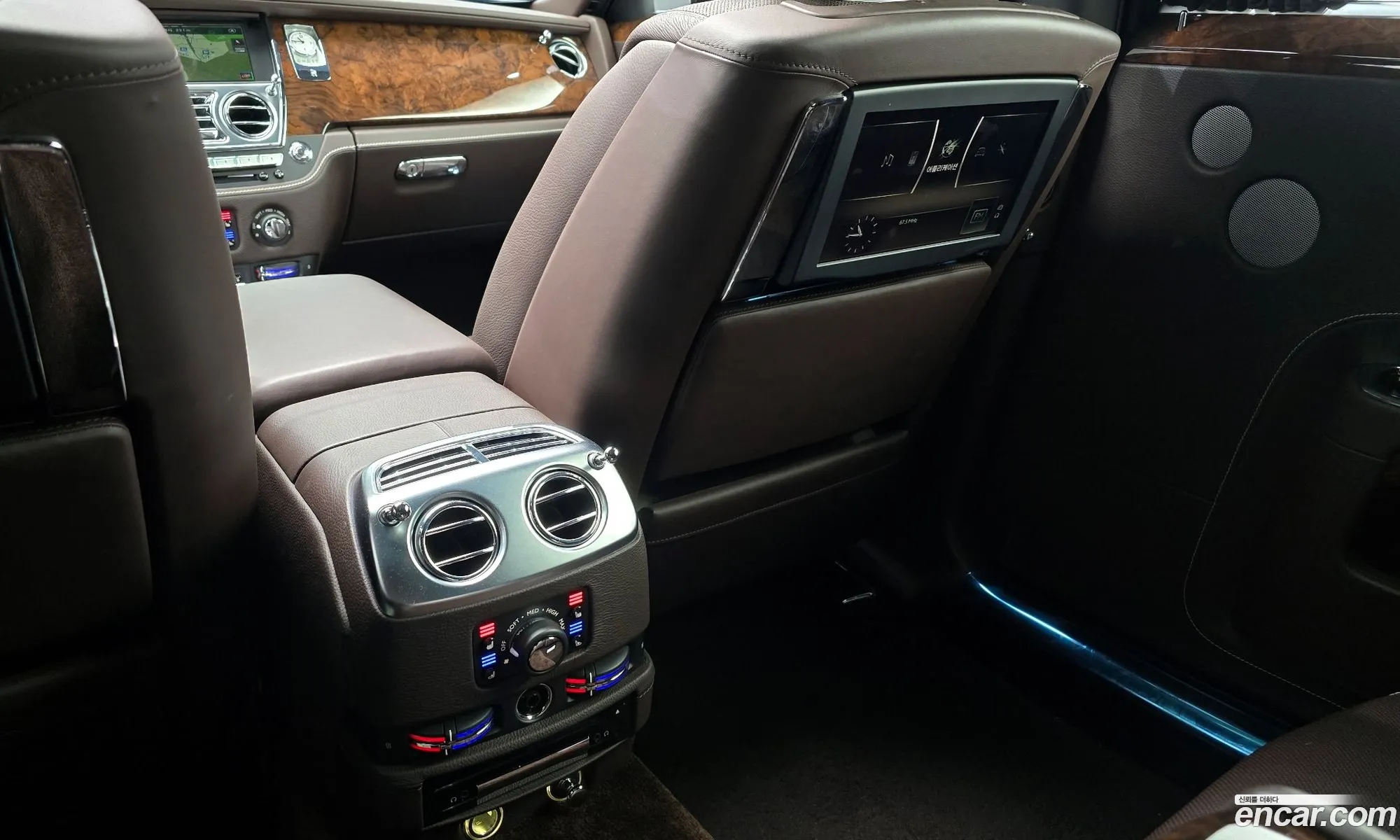 Rolls-Royce Ghost 2020 SCAXZ4102LUX70876 — 9