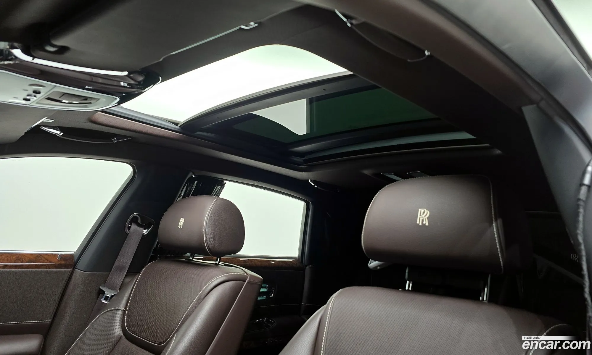 Rolls-Royce Ghost 2020 SCAXZ4102LUX70876 — 5