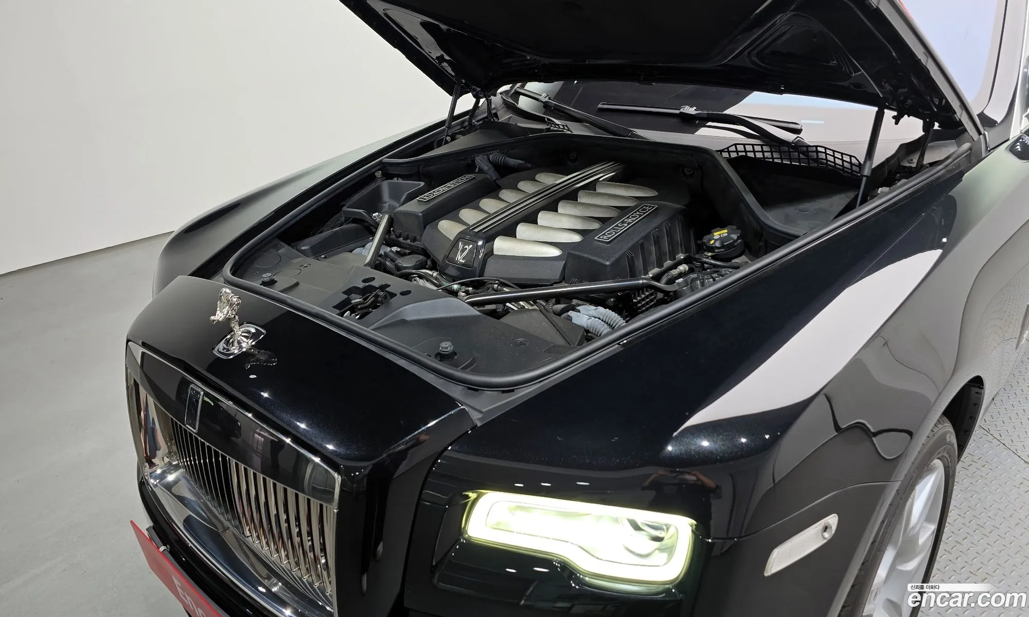 Rolls-Royce Ghost 2020 SCAXZ4102LUX70876 — 8