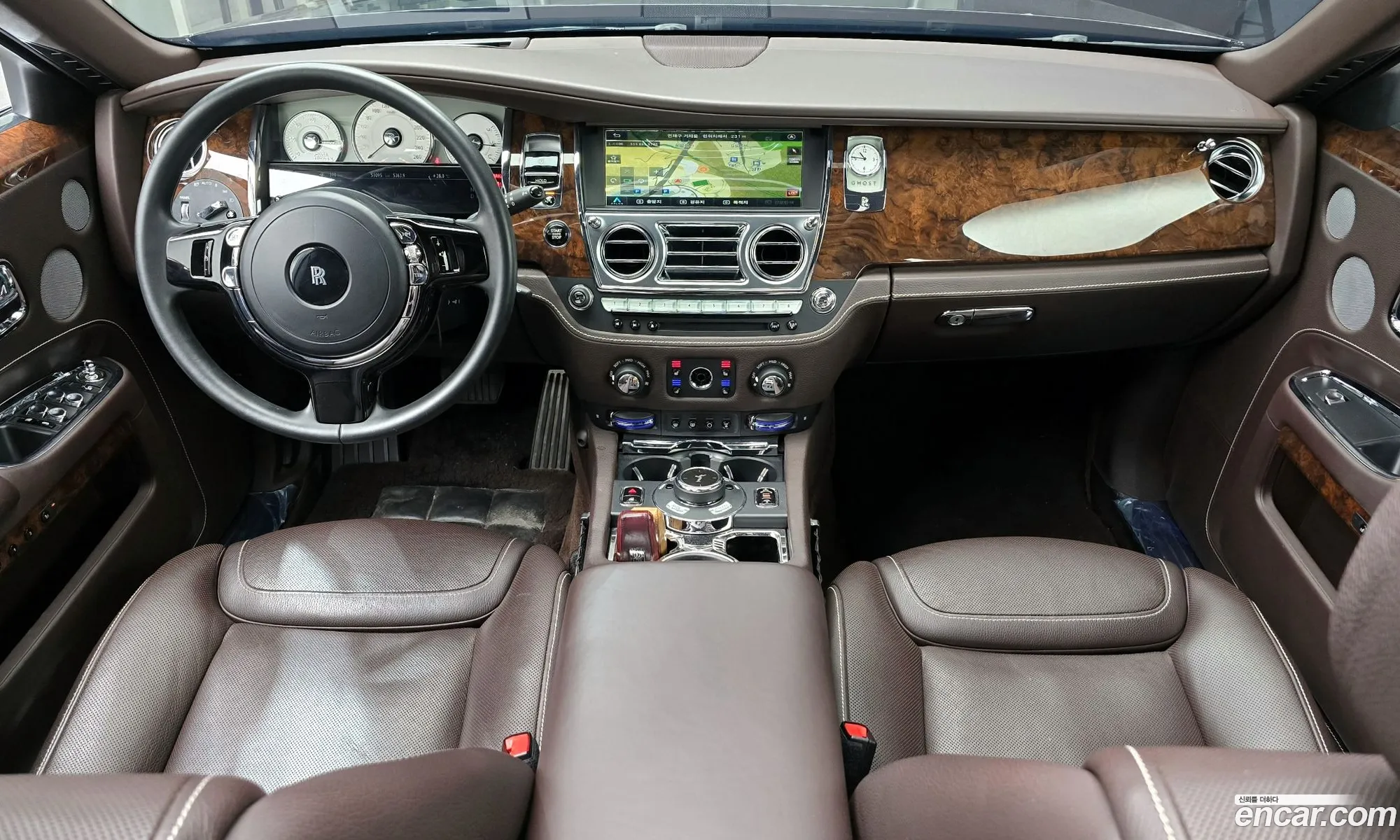 Rolls-Royce Ghost 2020 SCAXZ4102LUX70876 — 19