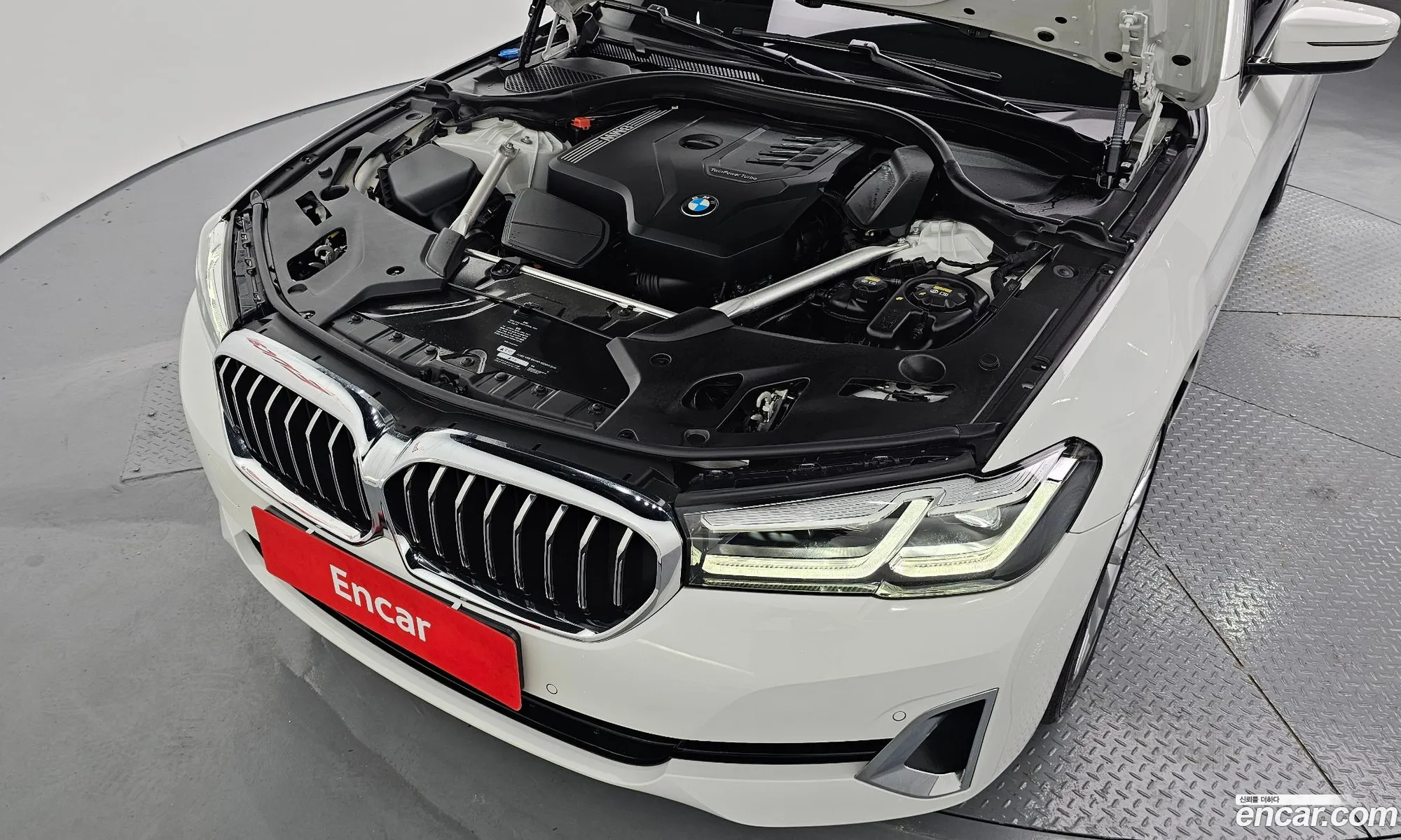 BMW 5 Series 2020 WBA71BH09MWW87684 — 14