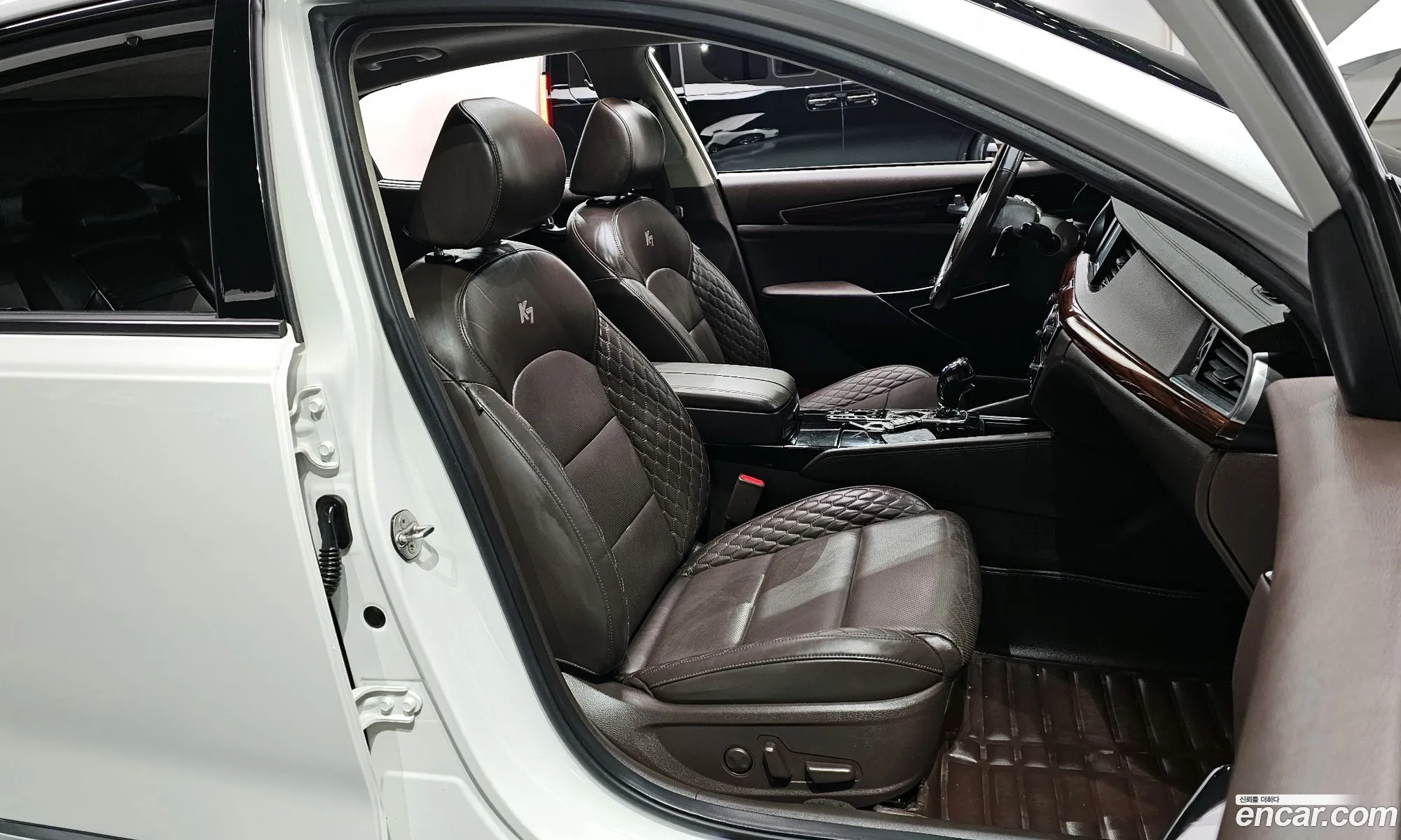 Kia K7 2017 — 13