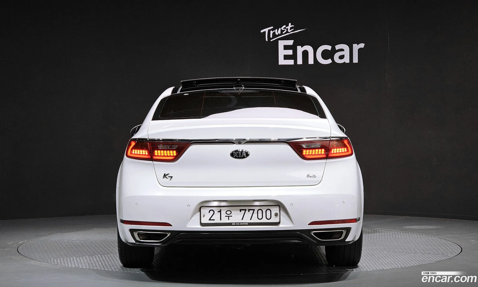 Kia K7 2017 — 3