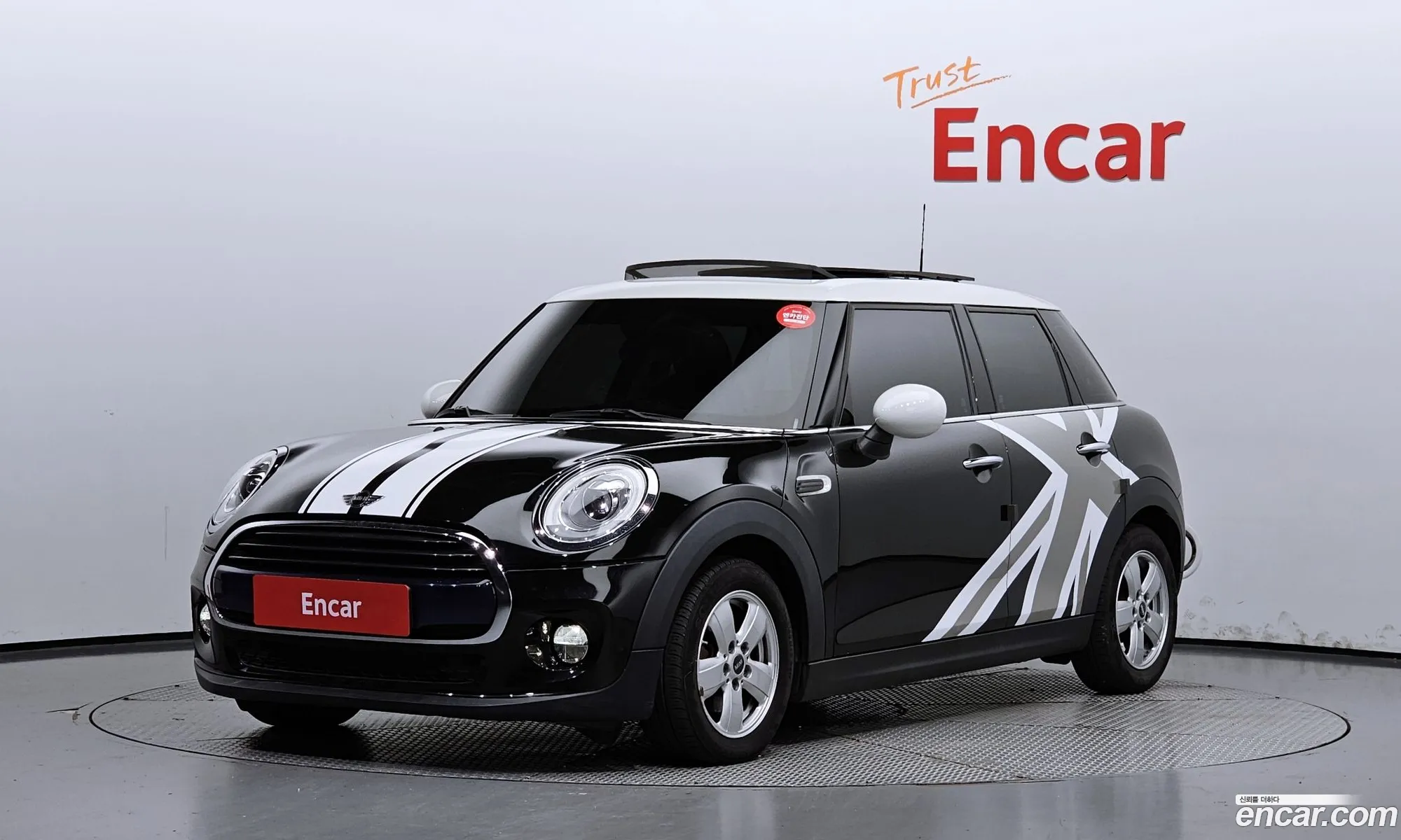 Mini Cooper D 2016 — 16