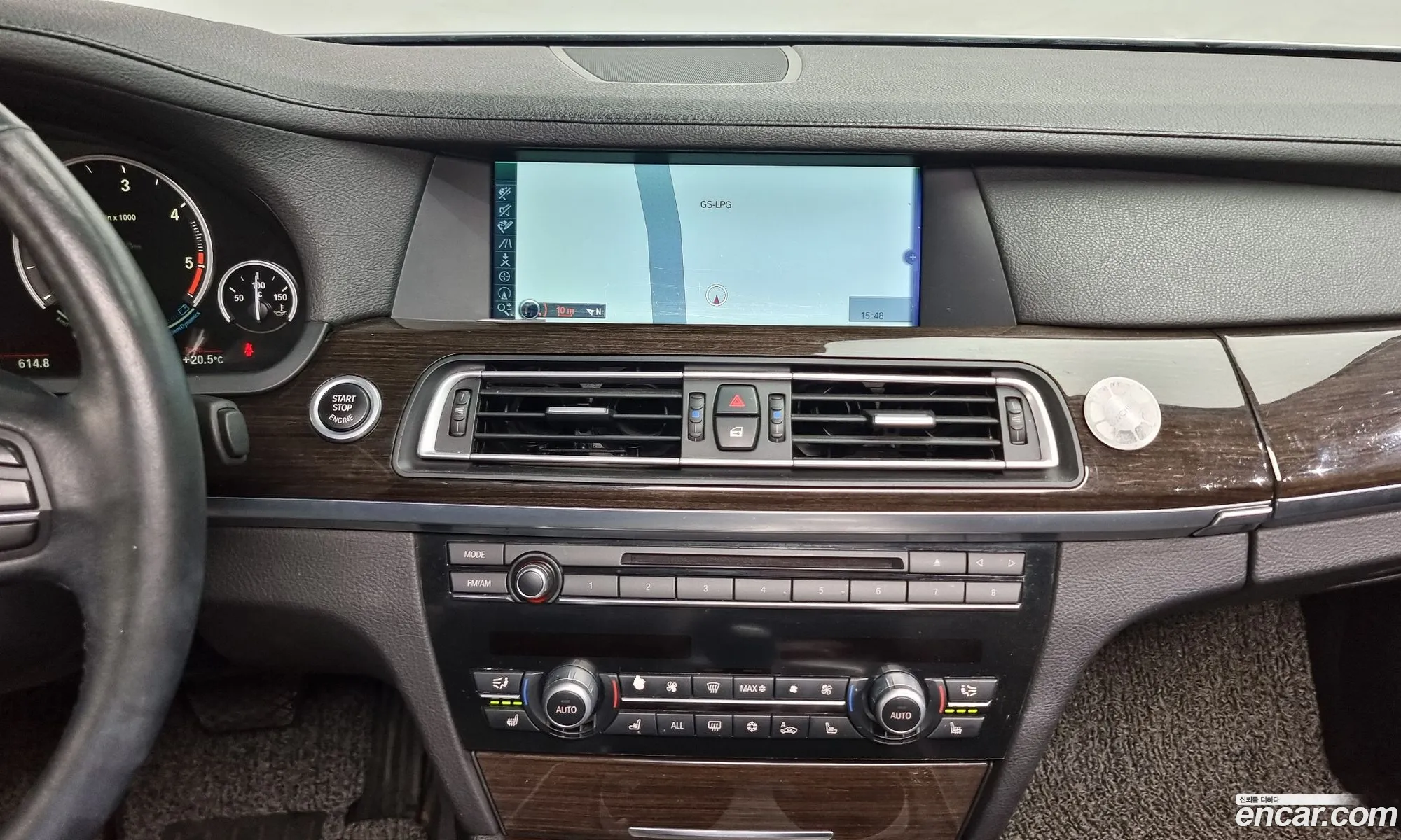 BMW 7 Series 2011 WBAKM2100BC616044 — 16