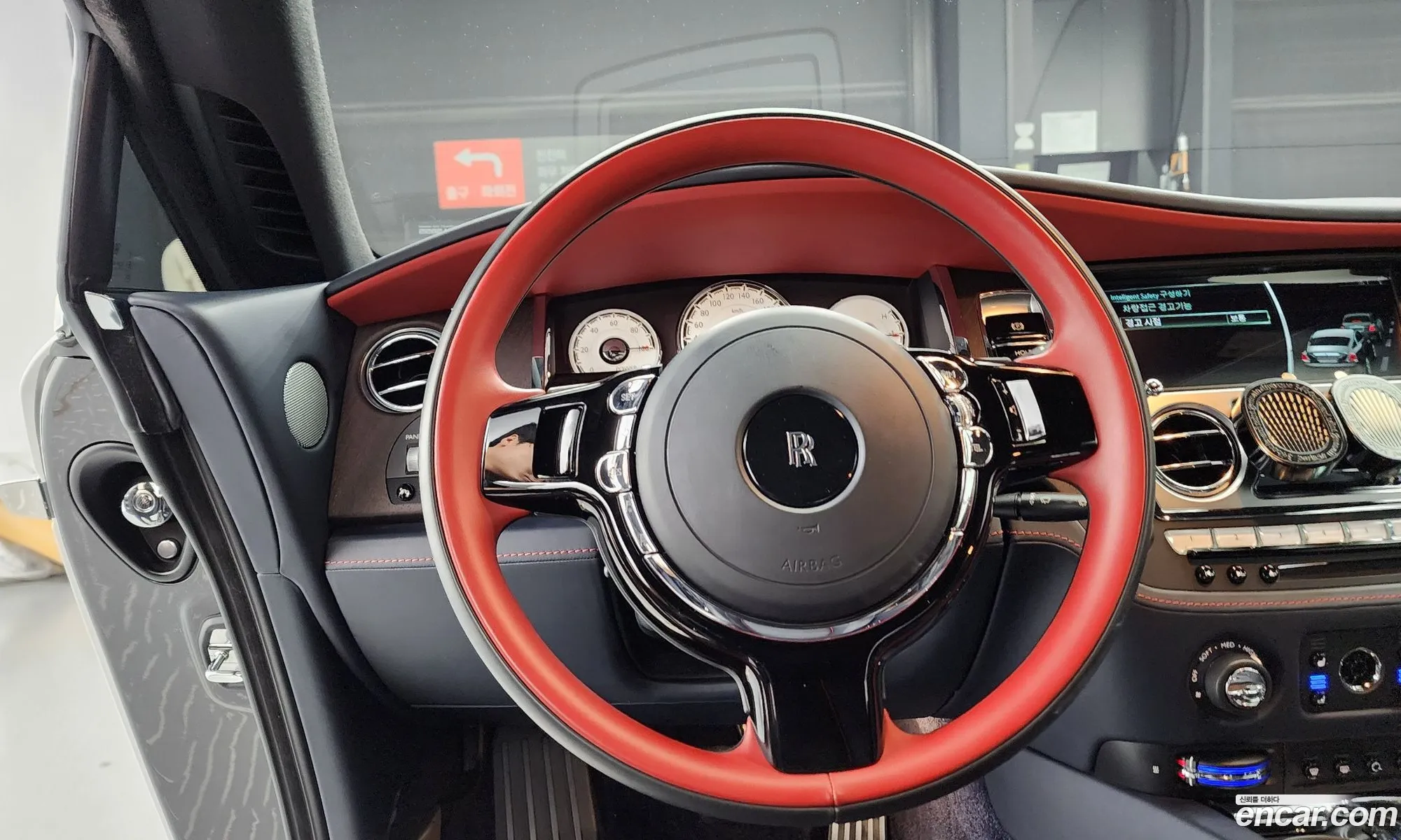 Rolls-Royce Wraith 2019 26262636262626363 — 17