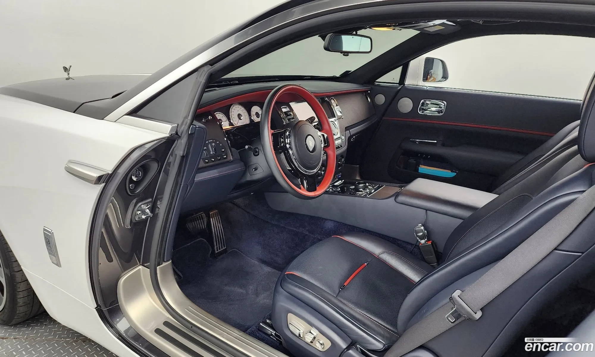 Rolls-Royce Wraith 2019 26262636262626363 — 19