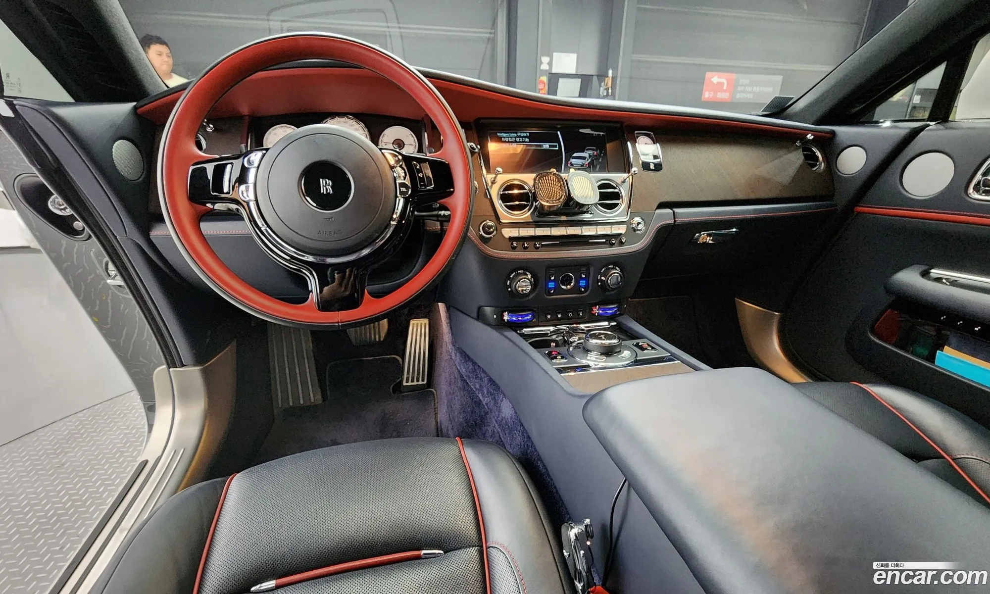 Rolls-Royce Wraith 2019 26262636262626363 — 13