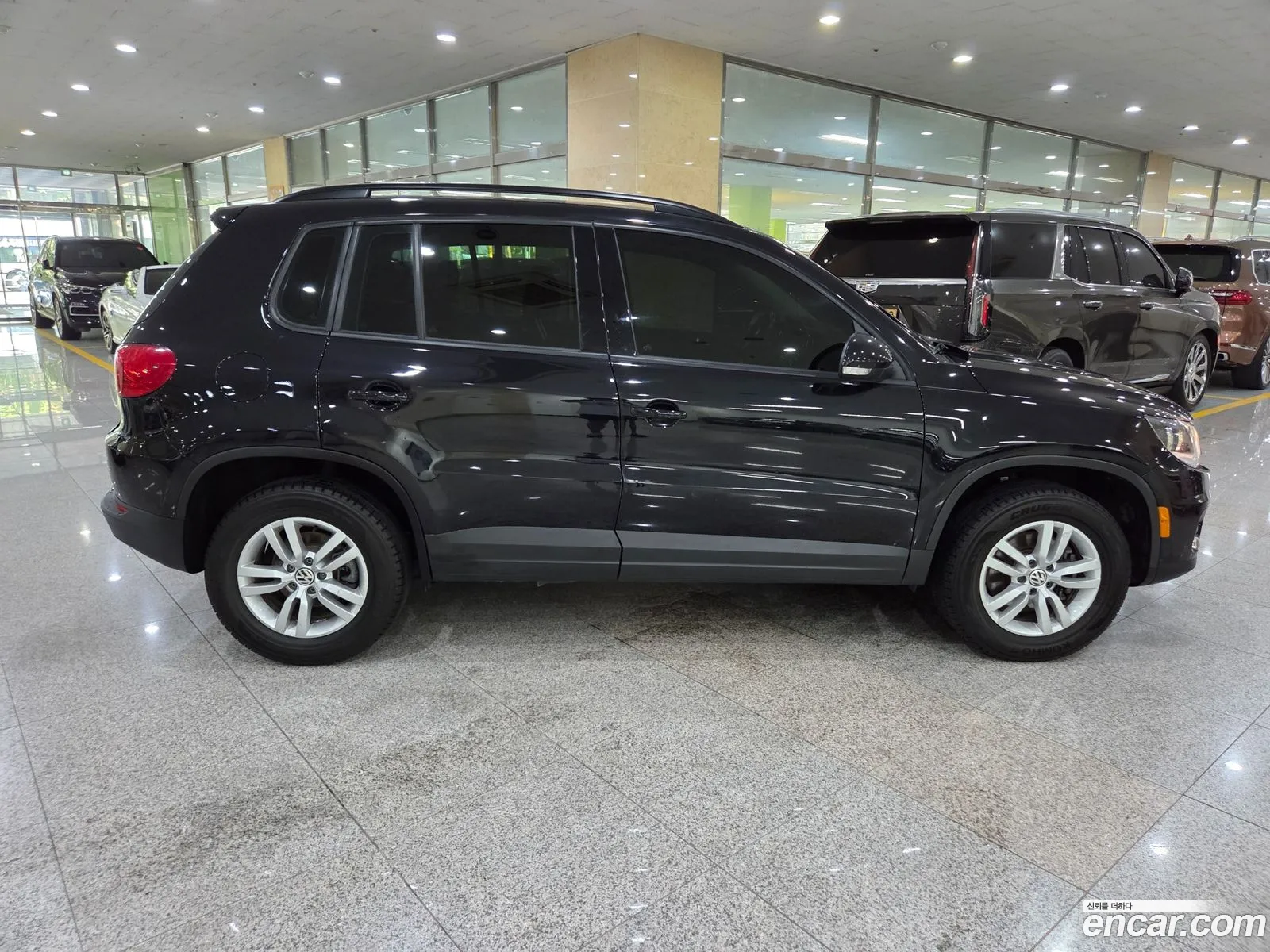 Volkswagen Tiguan 2015 — 6