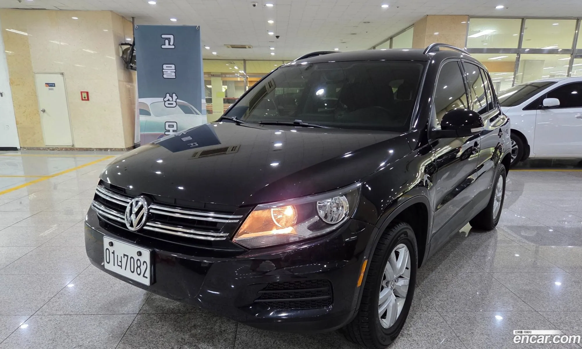 Volkswagen Tiguan 2015 — 19