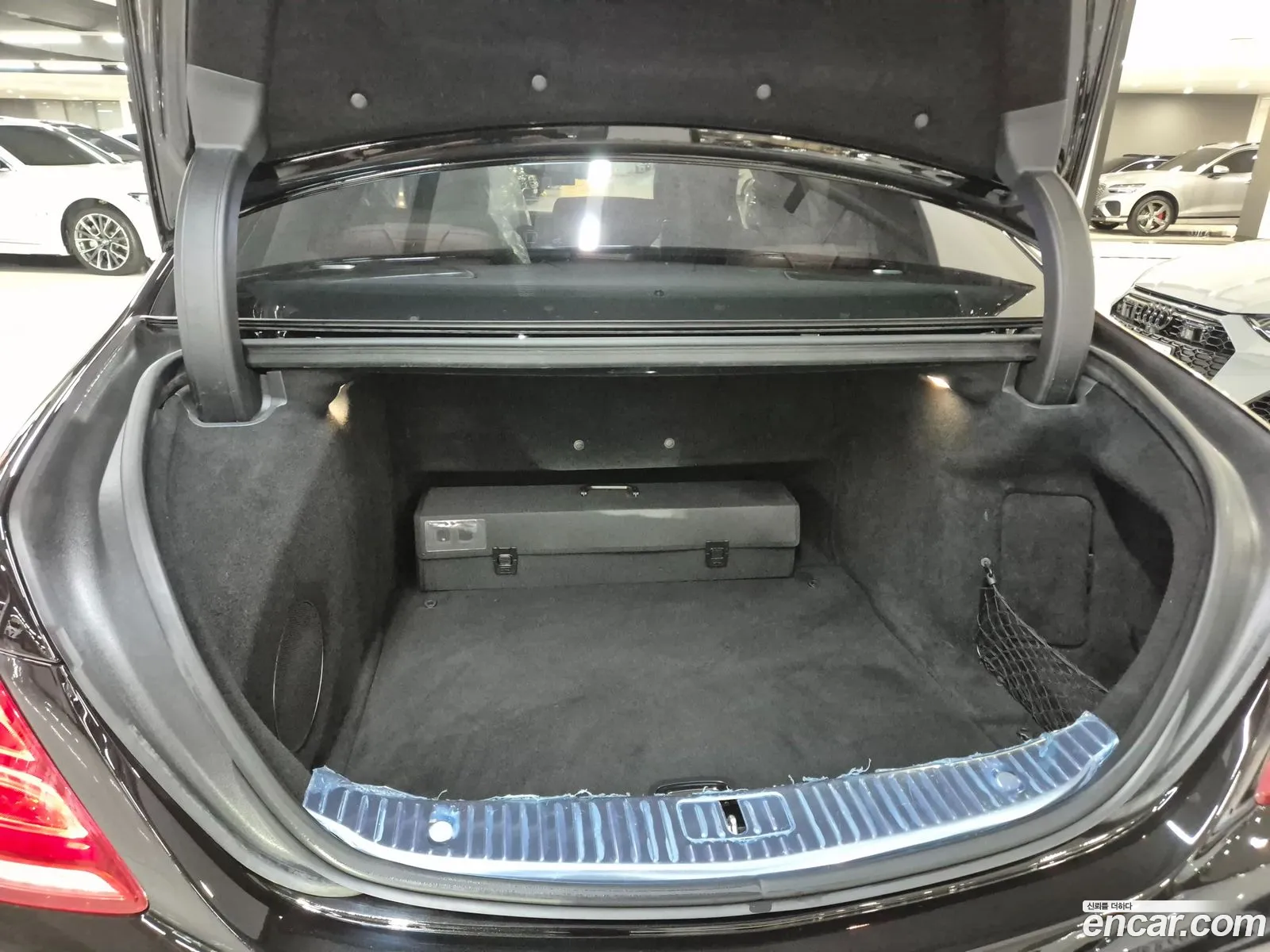 Mercedes-Benz S-Class W222 2015 — 17
