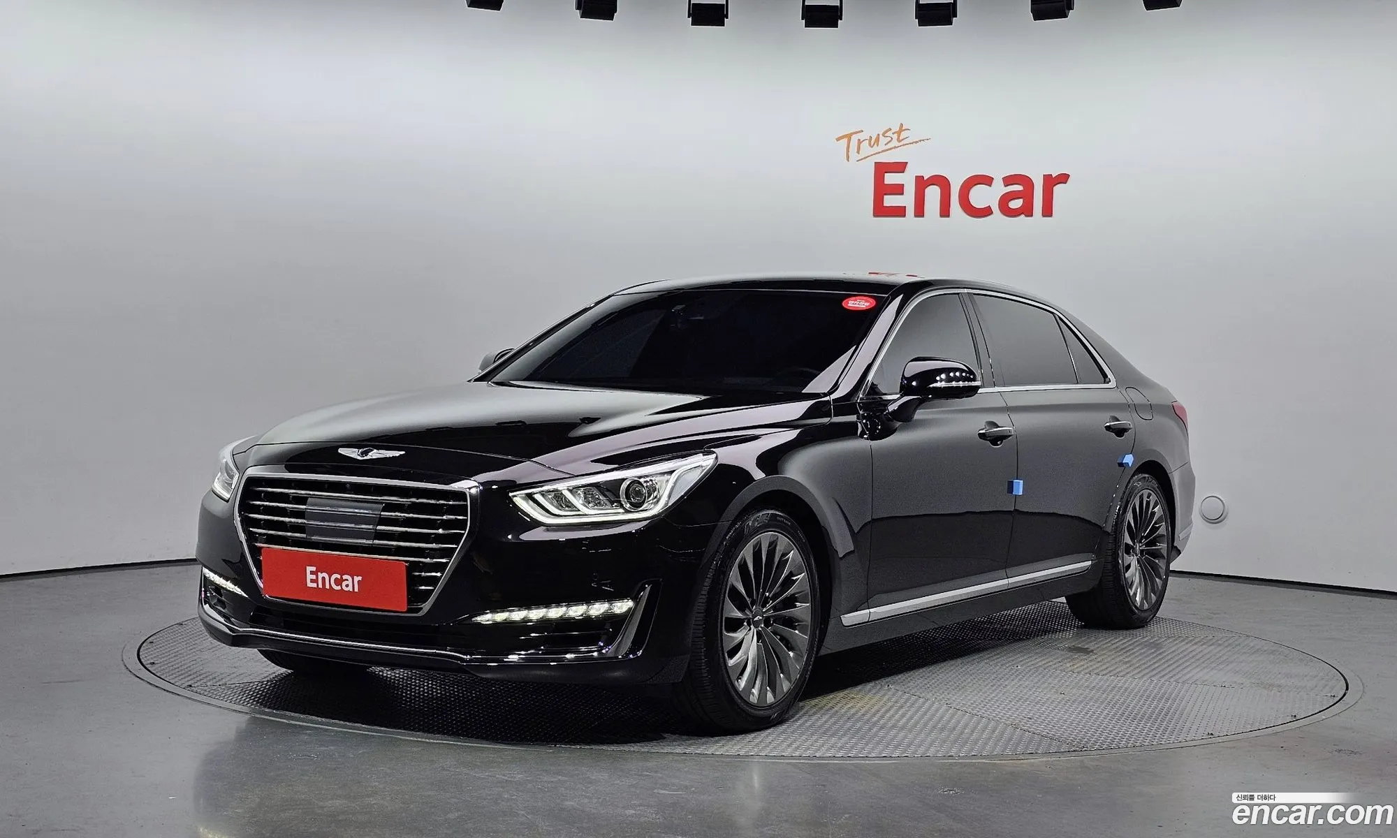 Genesis EQ900 2017 — 8
