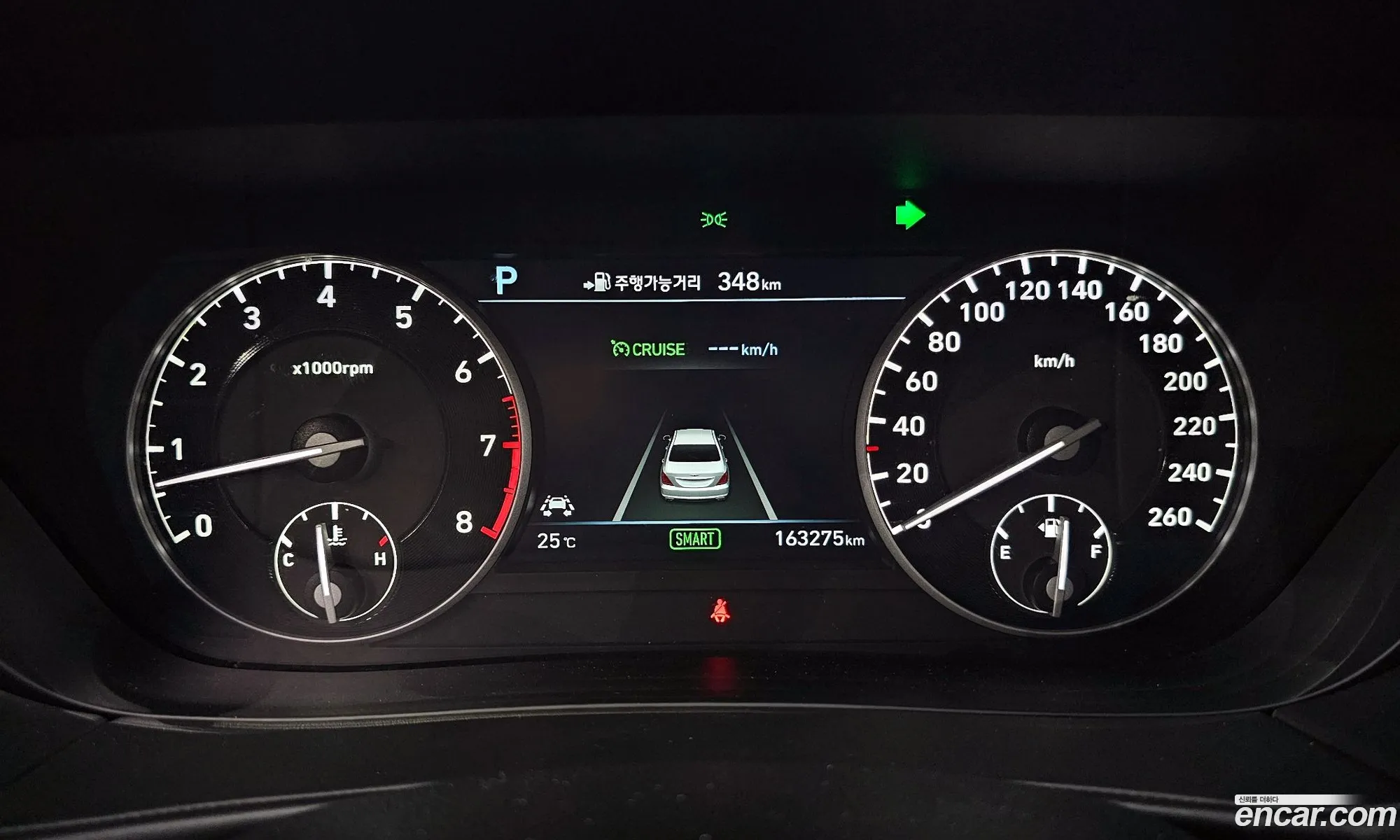 Genesis EQ900 2017 — 10